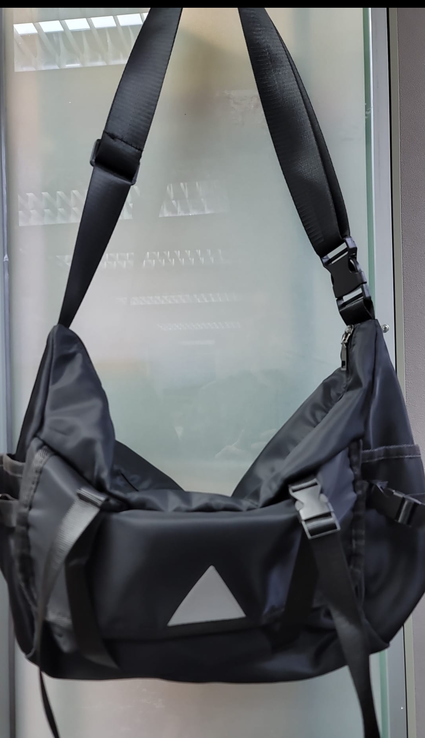 ca20568**  斜包