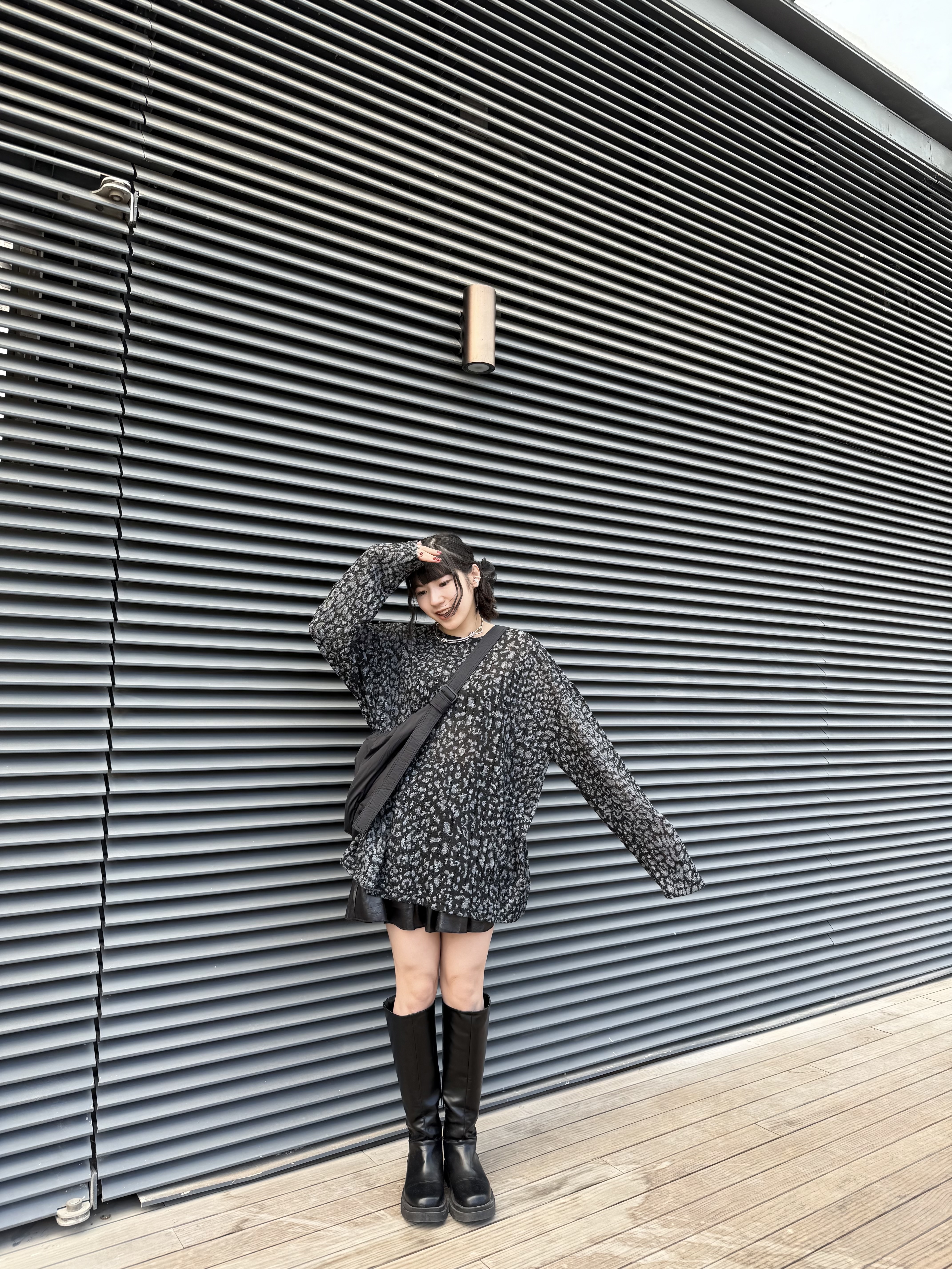 豹紋洞洞布料寬鬆Top