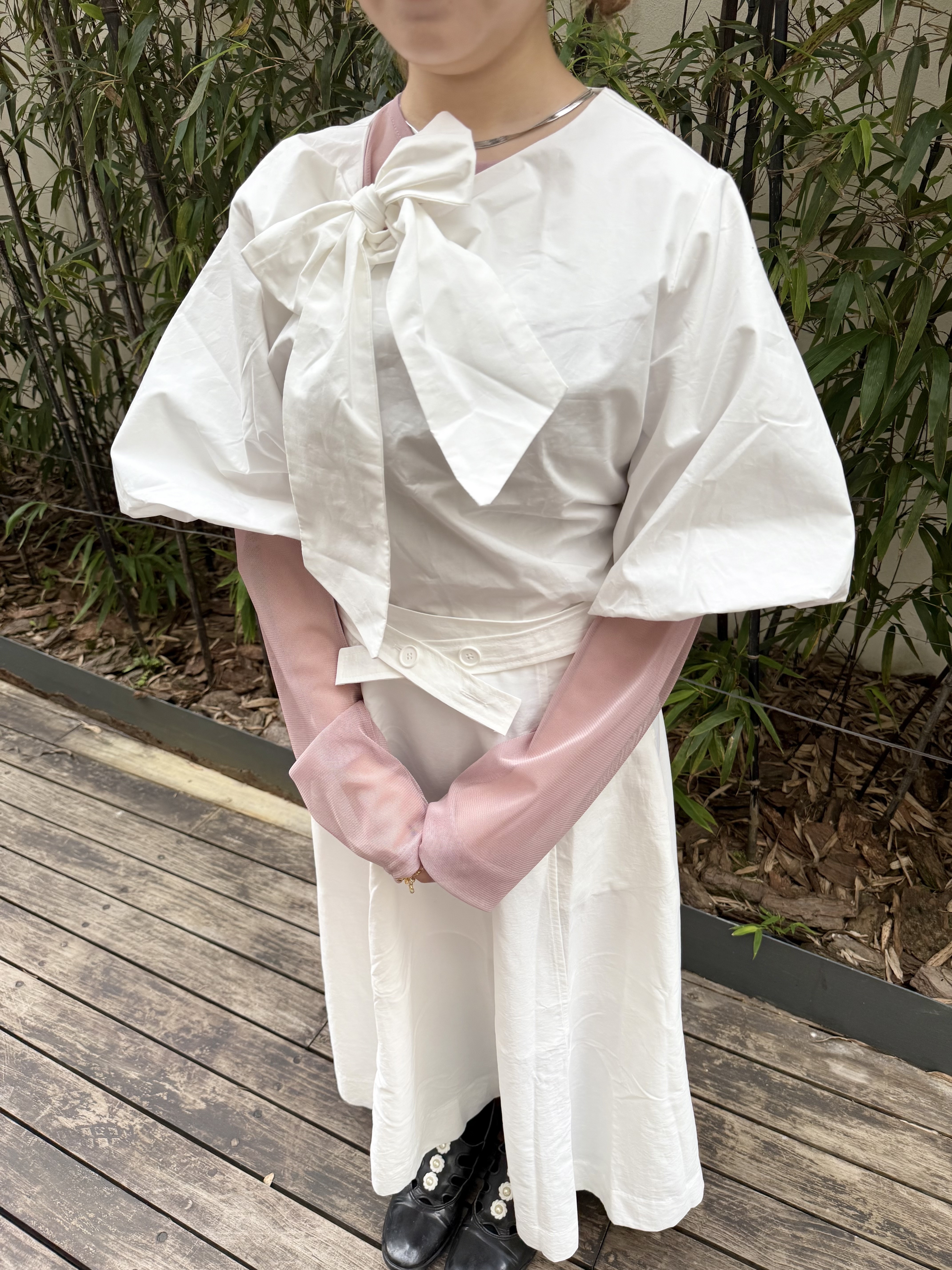 [兩色入]高級感泡泡袖大蝴蝶結Top ( White )