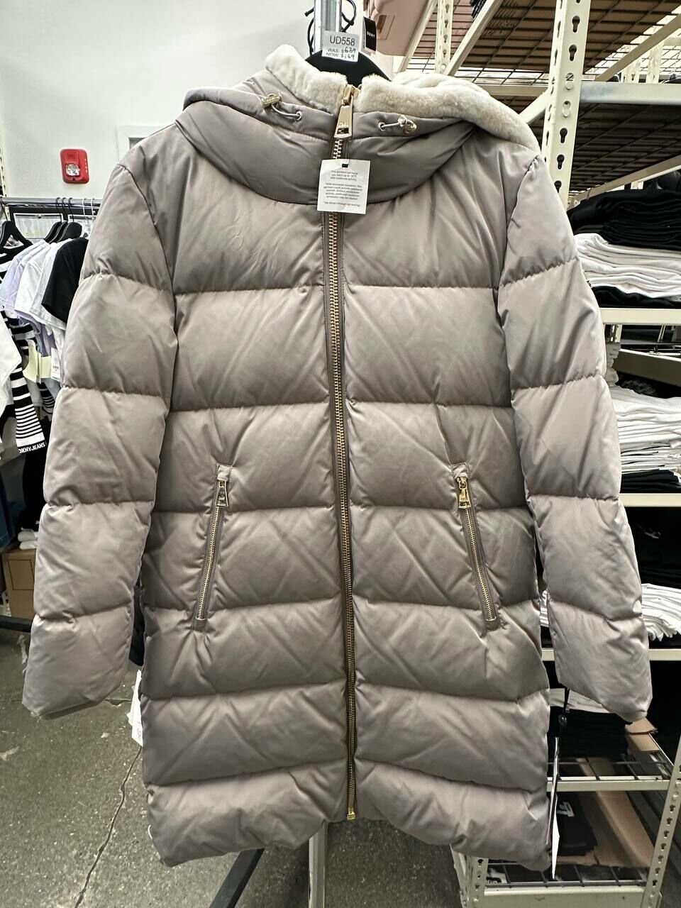 [U] DKNY WOMEN'S DOWN FILLED PUFFER WITH FAUX FUR,THISTLE, DL2MDM37-THI (UD558)
