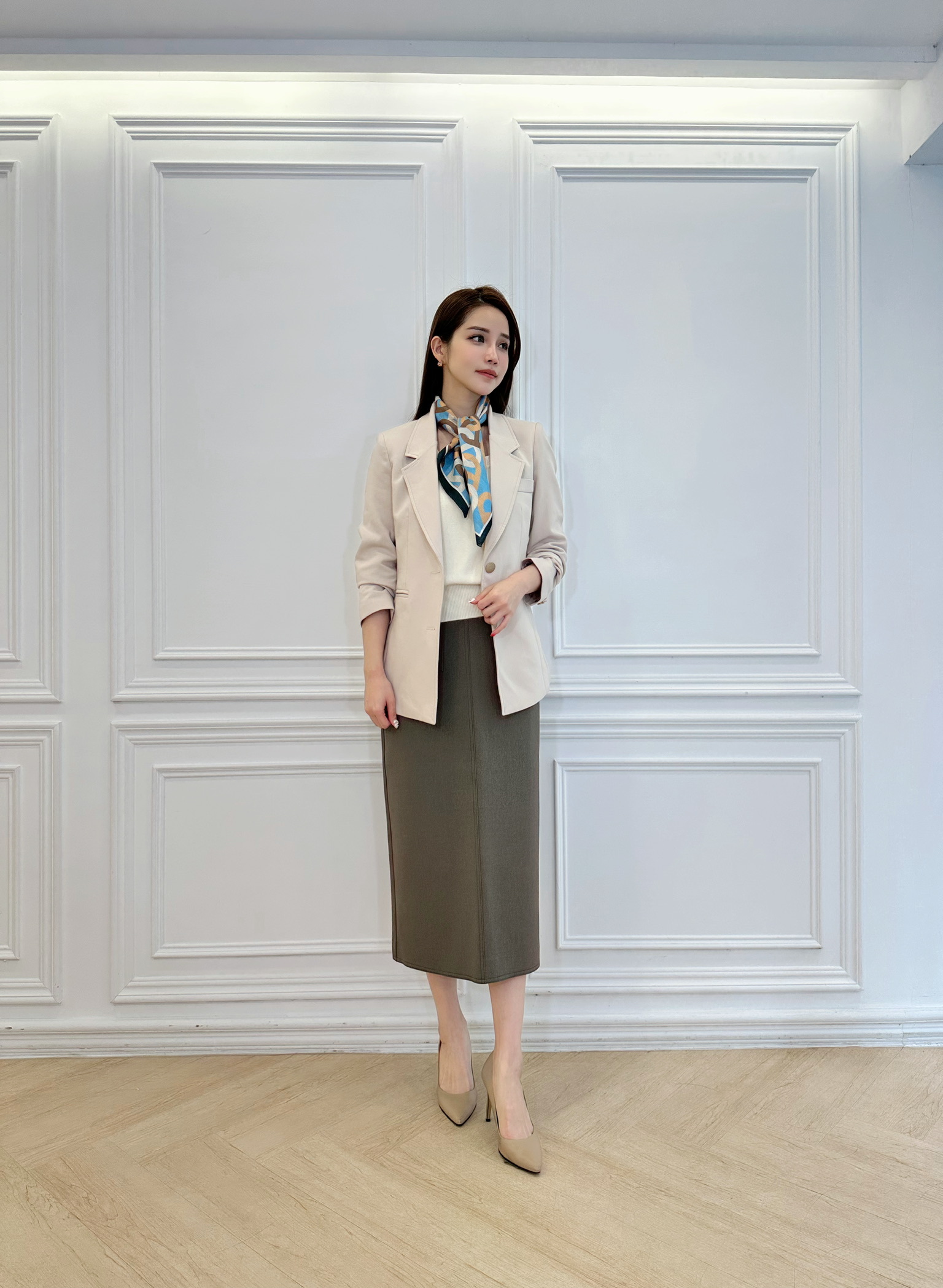 氣質優雅雙口袋中長裙