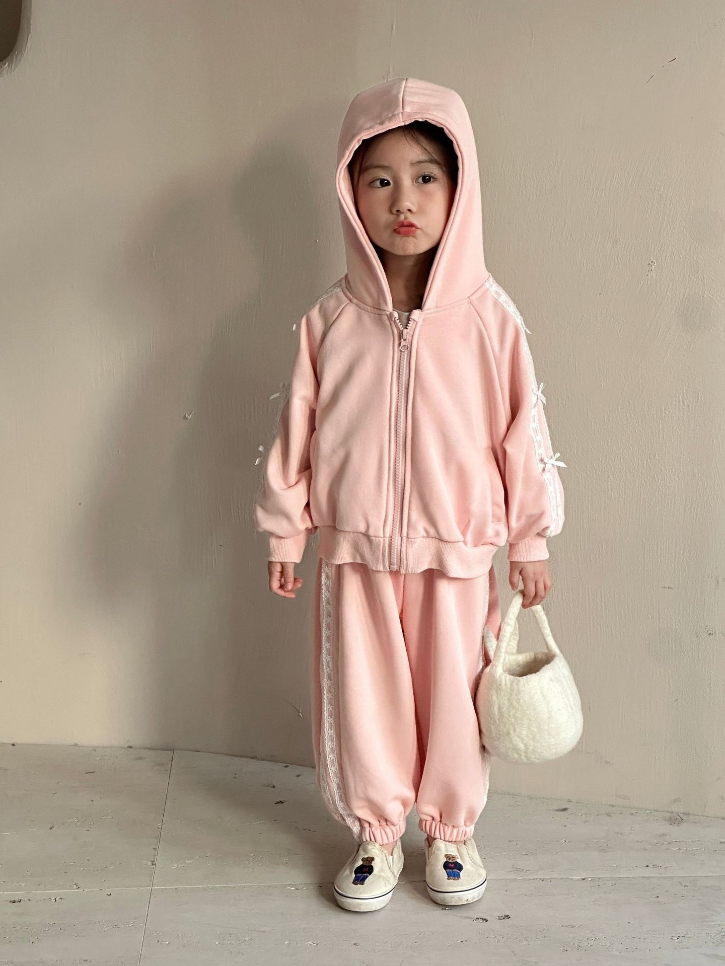 粉色蕾絲緞帶蝴蝶結套裝