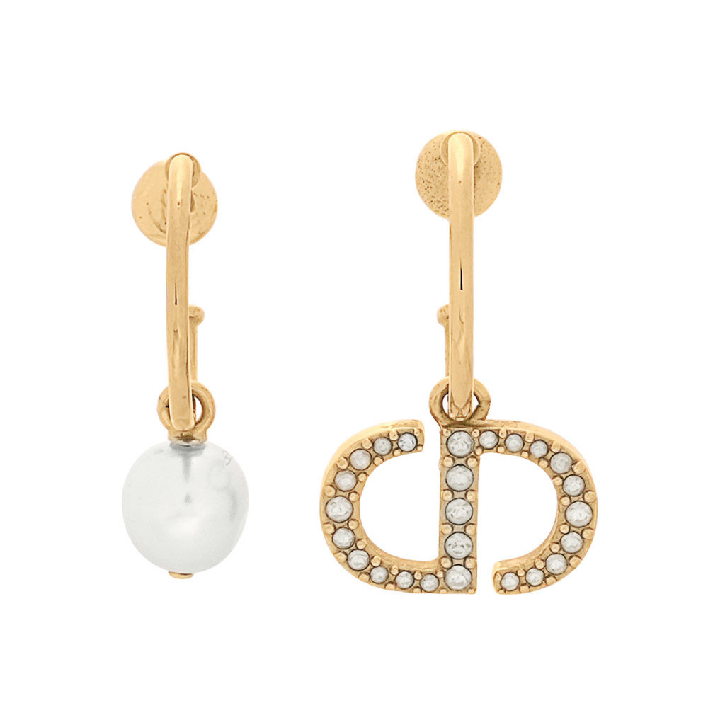 【CHRISTIAN DIOR】Petit CD 水晶標誌及珍珠不對稱針式耳環(金色/白色)