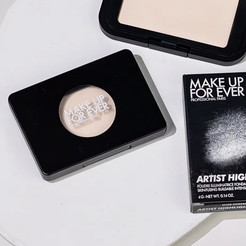 Make Up For Ever 打亮 藝術大師放膽玩色頰彩 H100