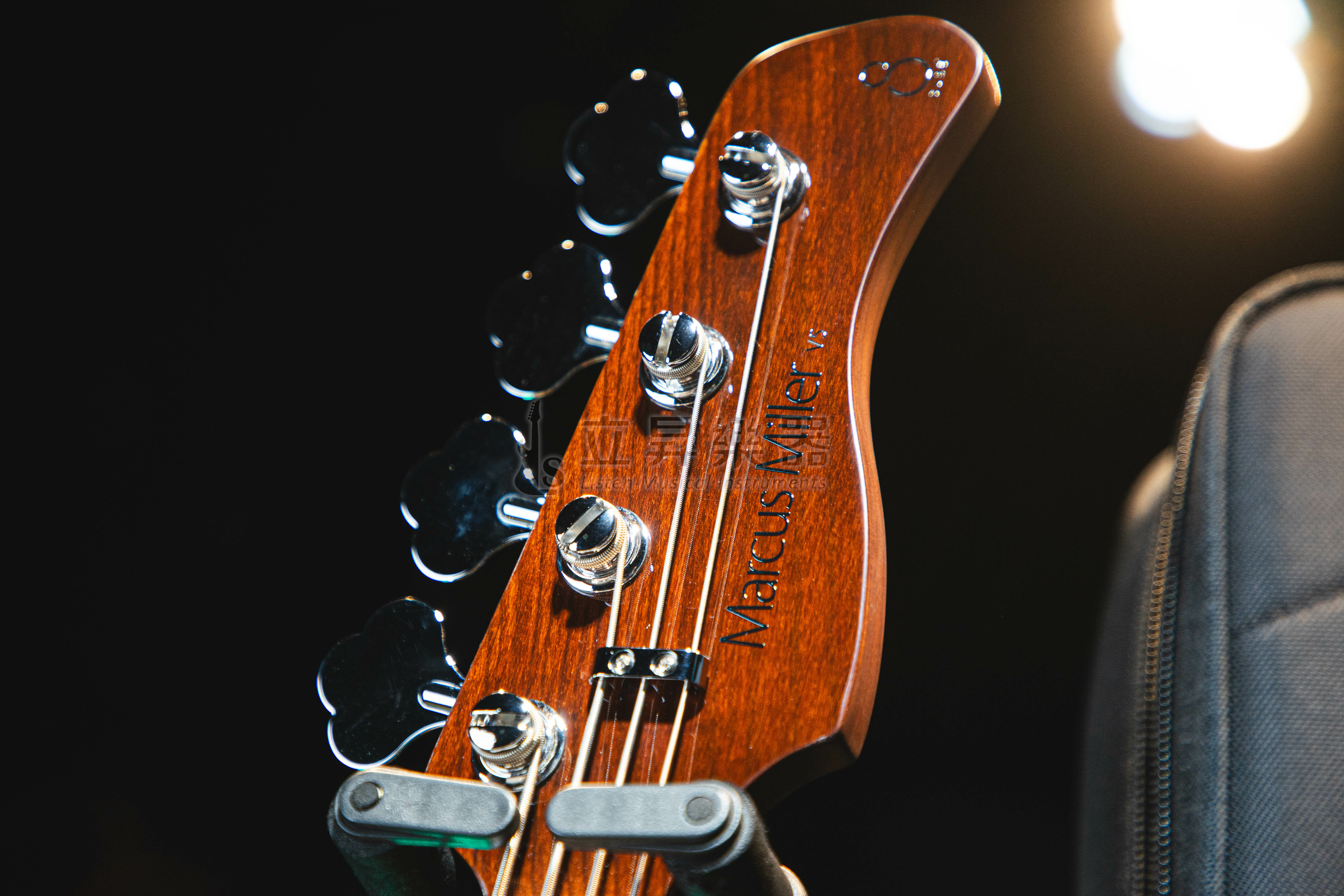 Sire SIRE 貝斯 MARCUS MILLER V5 ALDER 4弦 香檳金色/V5-4-CGM 第 3 張圖片｜三峽吉他 / Bass