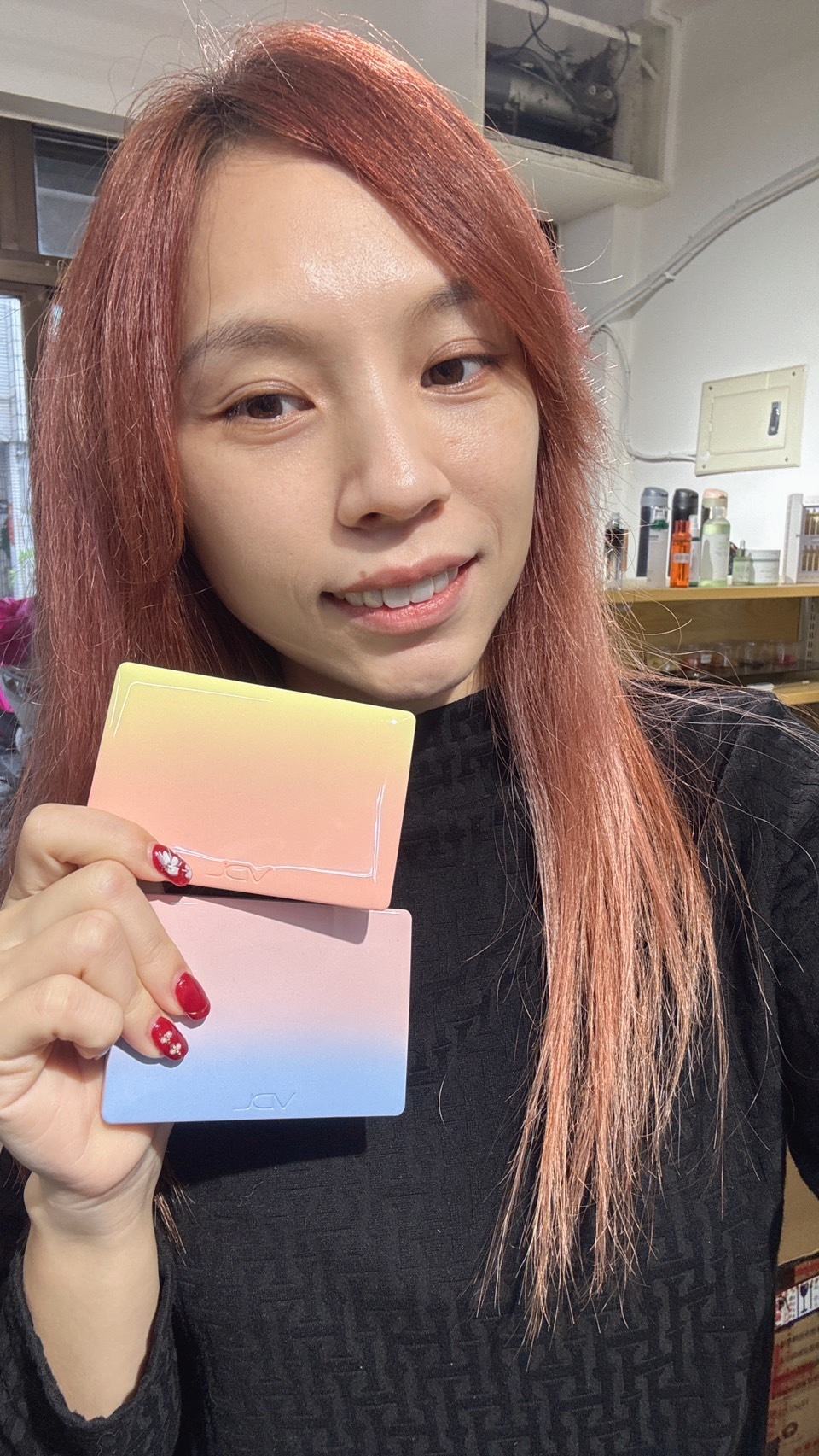 韓國VDLxPantone限量聯名 幻彩五色眼影盤