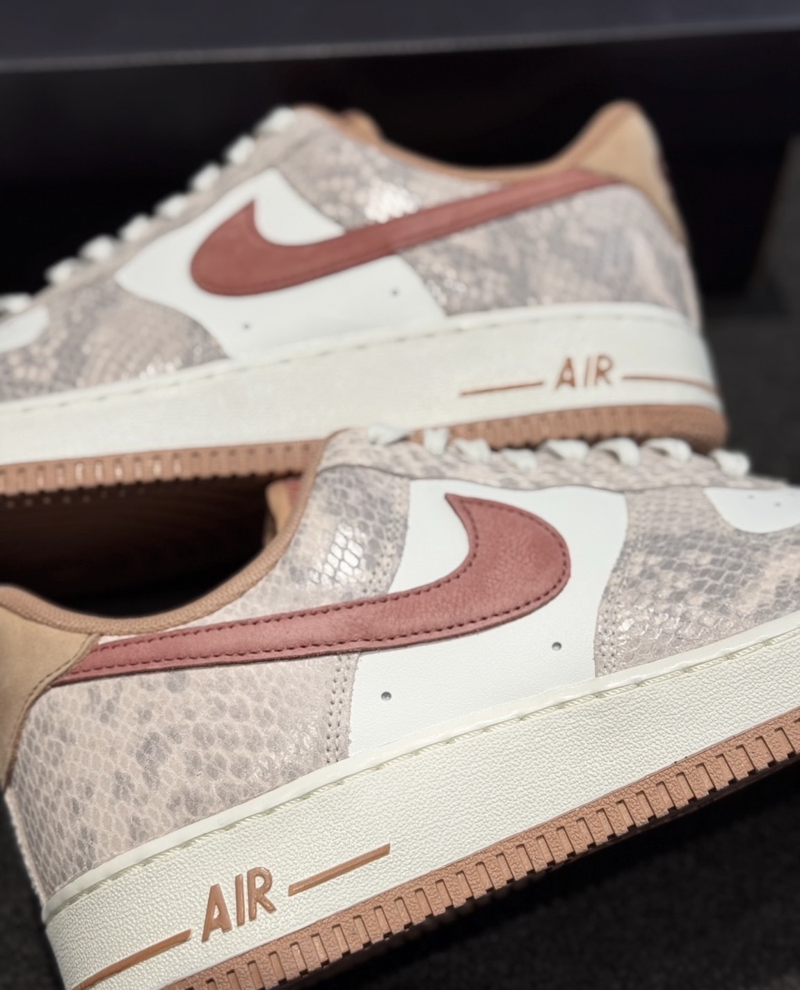 Nike Air Force 1'07 LV8 'Snakeskin Pack' 粉蛇紋 蛇鱗 經典 休閒鞋 HF2898100
