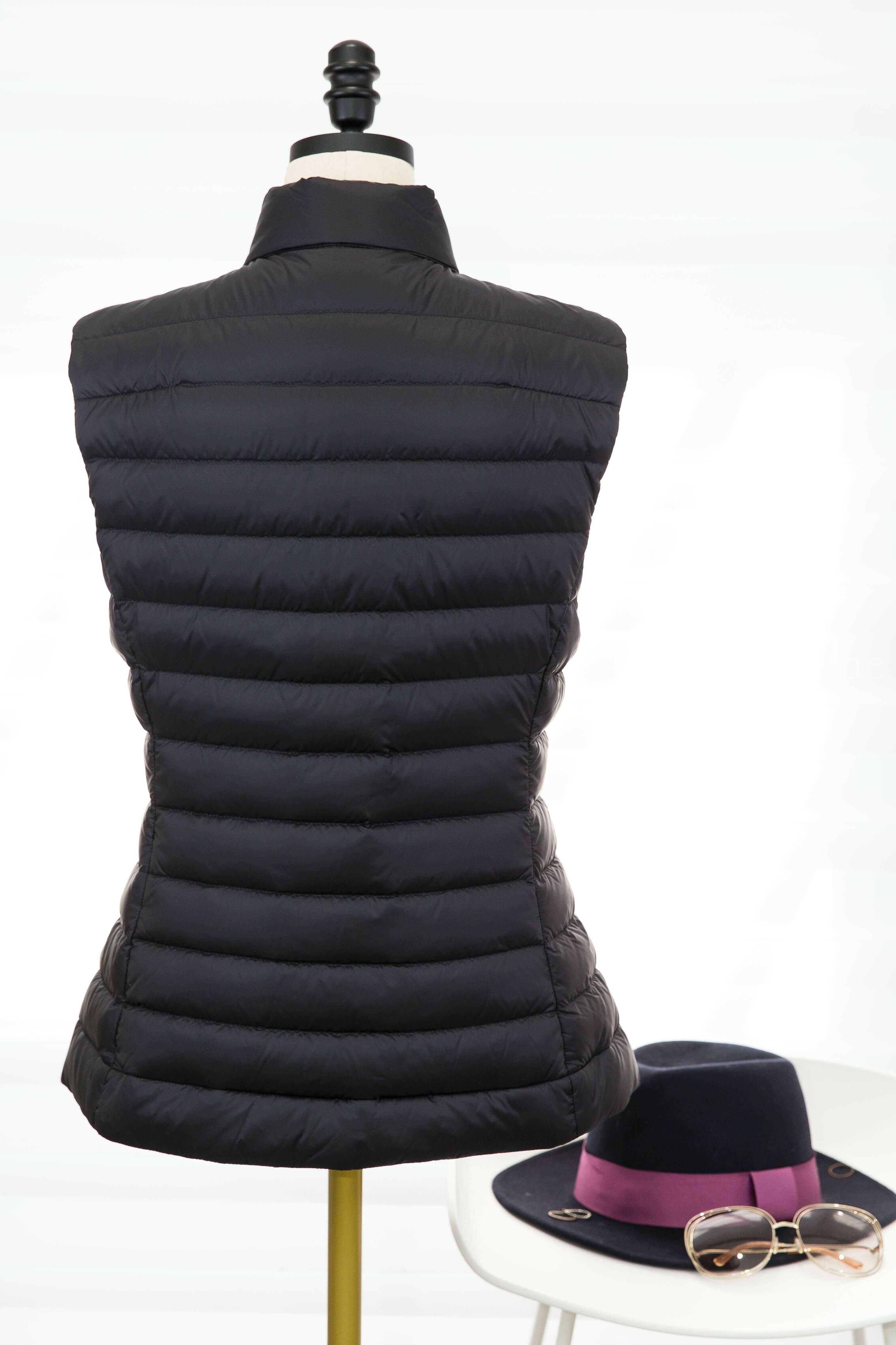 Moncler Igens Down Gilet 黑色小立領拉鍊口袋傘狀羽絨背心-Charline Boutique 精品代購