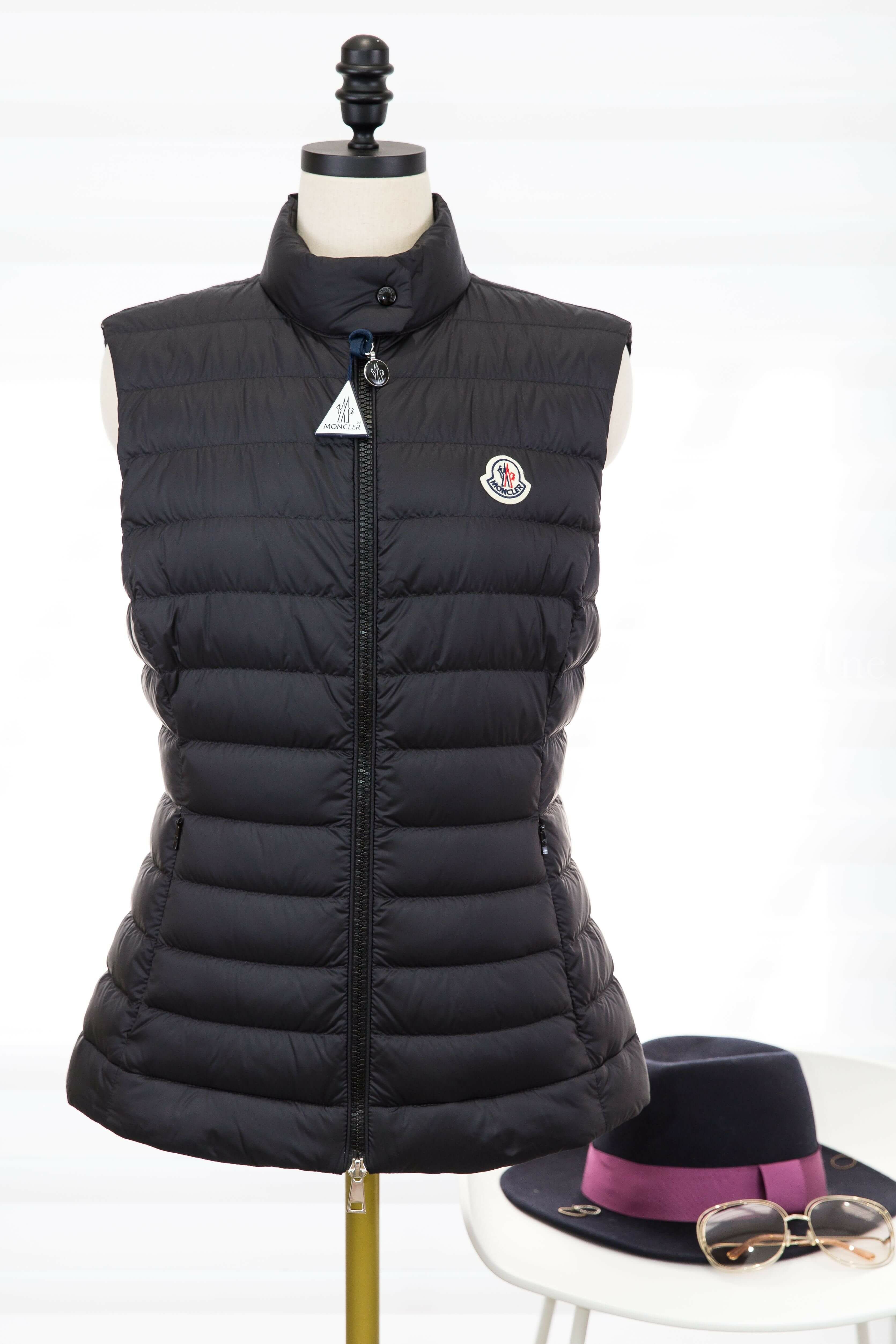 Moncler Igens Down Gilet 黑色小立領拉鍊口袋傘狀羽絨背心