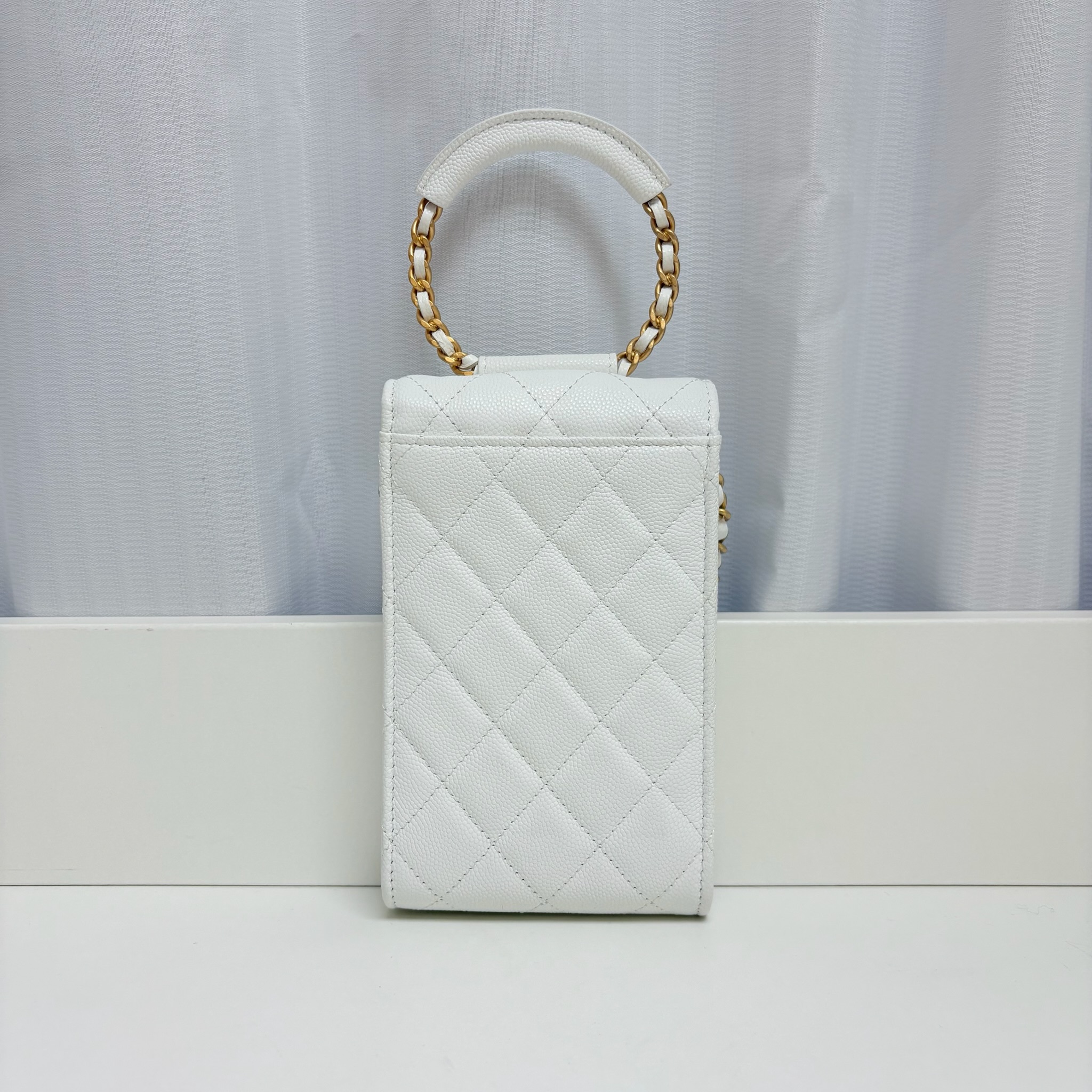 Chanel In The Loop Mini Crossbody bag - White / Ghw