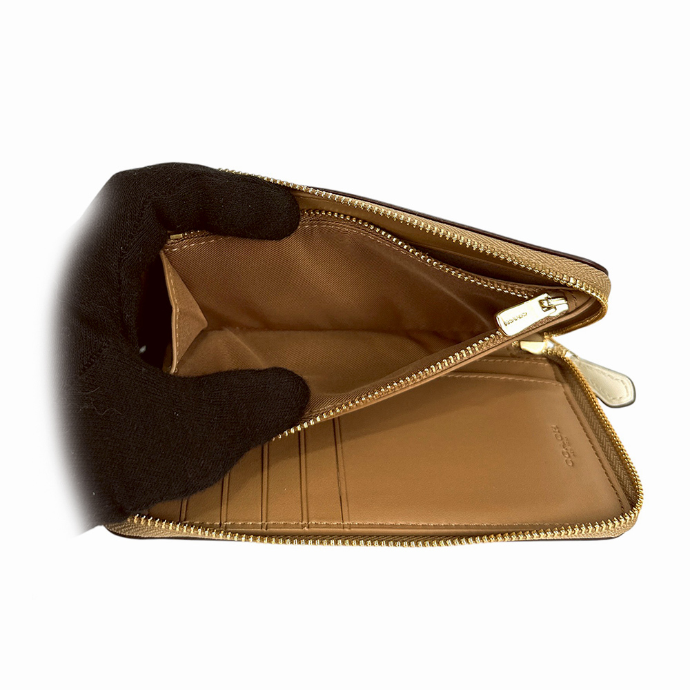 【COACH】金字Logo 塗層帆布ㄇ形拉鍊中夾(沙色/白色)CW781 IMXDM