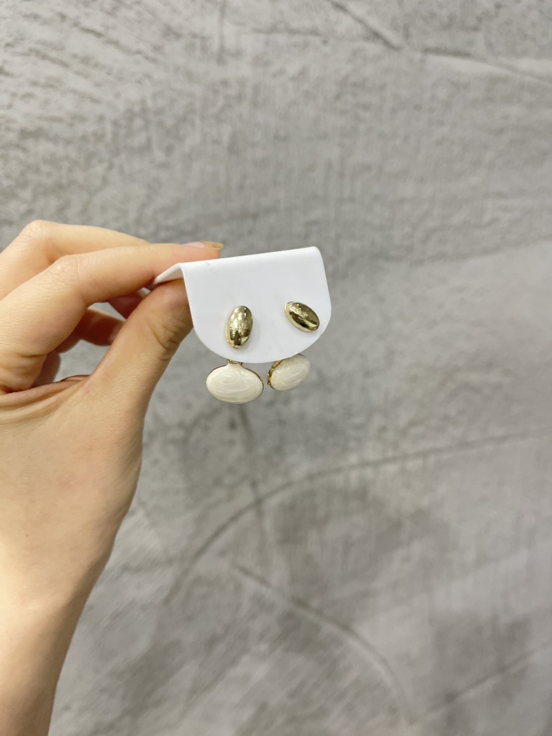 琺瑯油滴質感22戴耳針(925銀針)