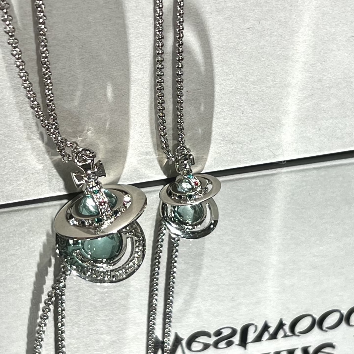 現貨) VIVIENNE WESTWOOD ORB NECKLACE SS23 LILAC