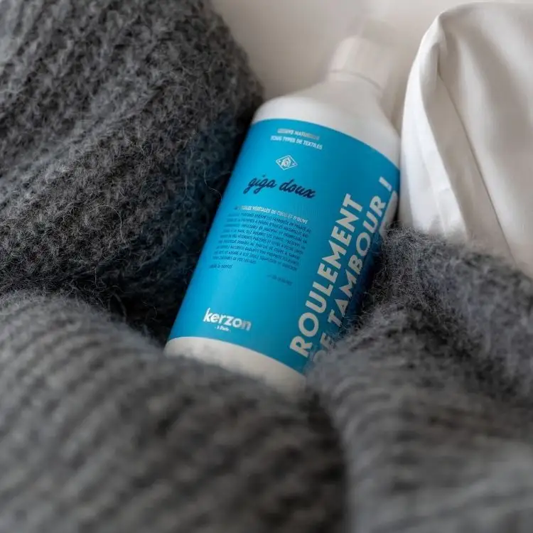 法國KERZON 極致柔軟香氛洗衣精_檀木