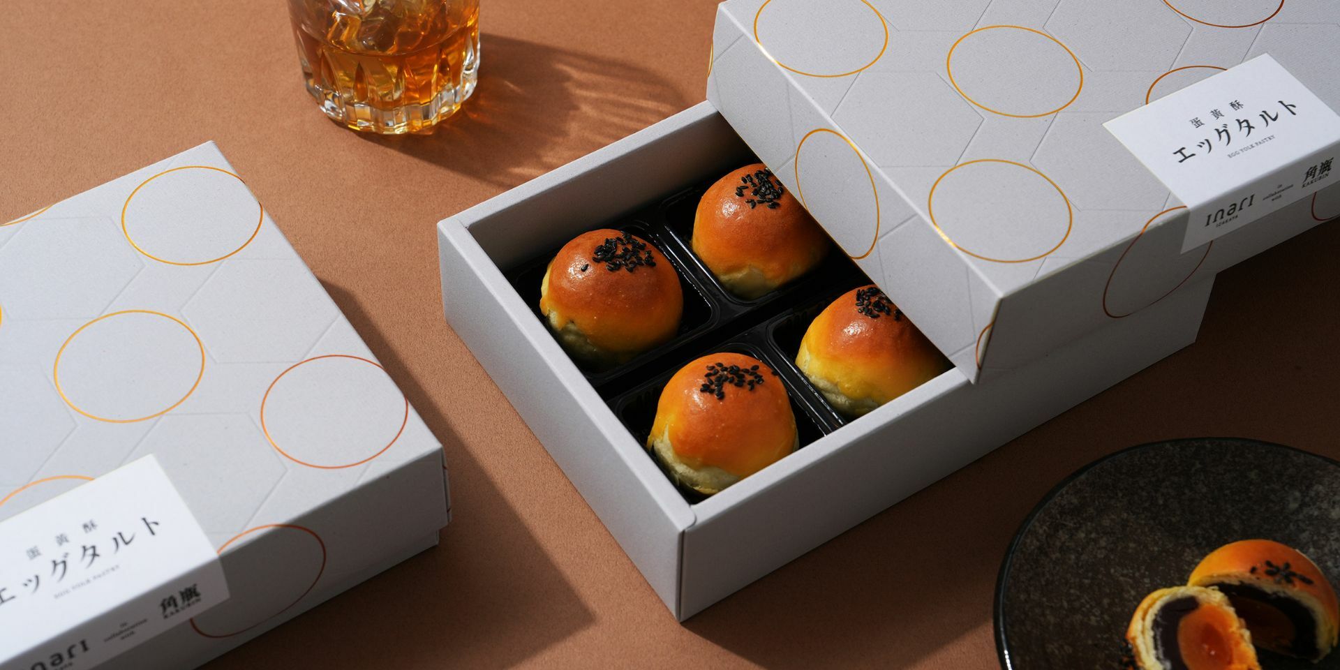 inari Izakaya x KAKUBIN 聯名蛋黃酥禮盒