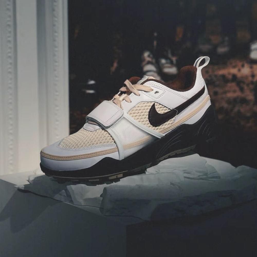 Travis Scott x Nike ZOOM Field JAXX "Light Chocolate" 白摩卡 巧克力 復古休閒鞋 HQ3073-100