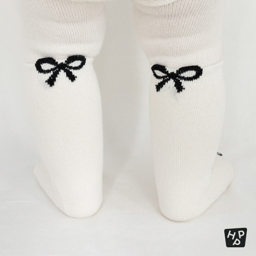 Happy Prince☘︎25春 Tini 雙色緞帶襪襪