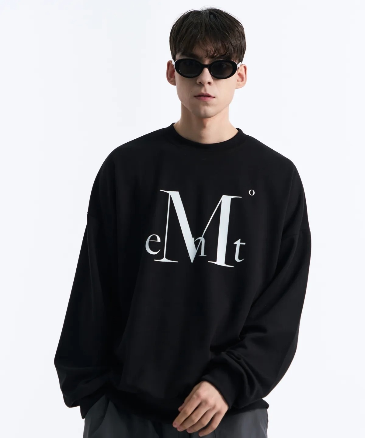 MUCENT BIG LOGO LOOSE-FIT MTM