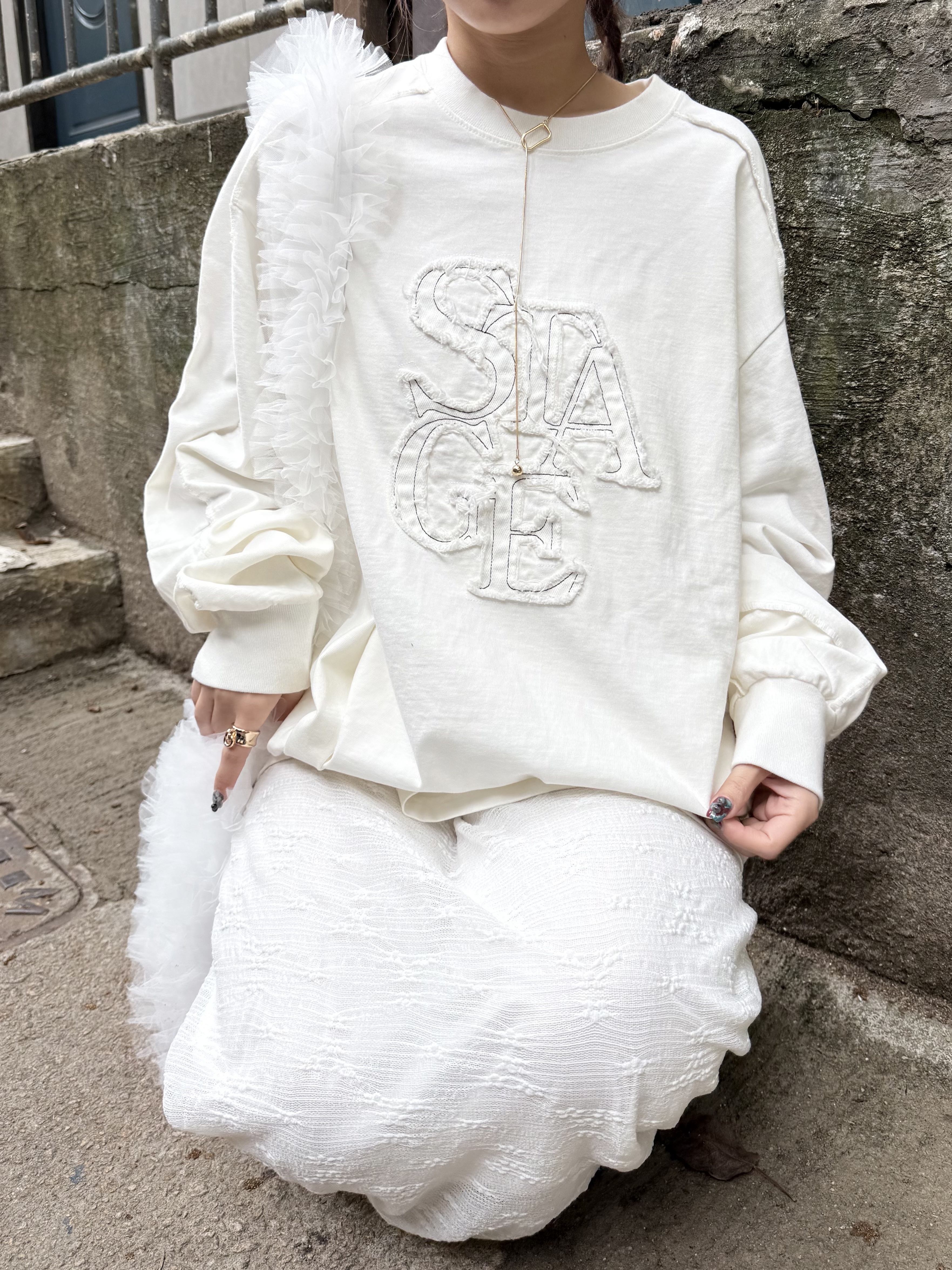 直骨拼牛仔字母Oversize top