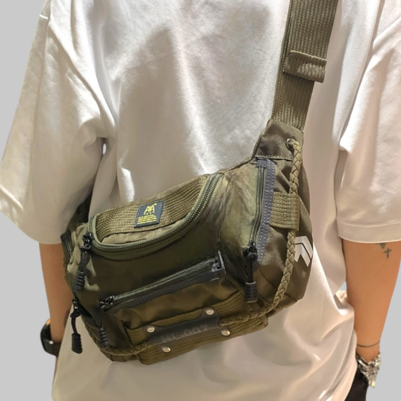 Piccoloo│戰術戶外腰包（軍綠、黑色兩色可選）胸包 單肩包 側背包 斜背包 小包