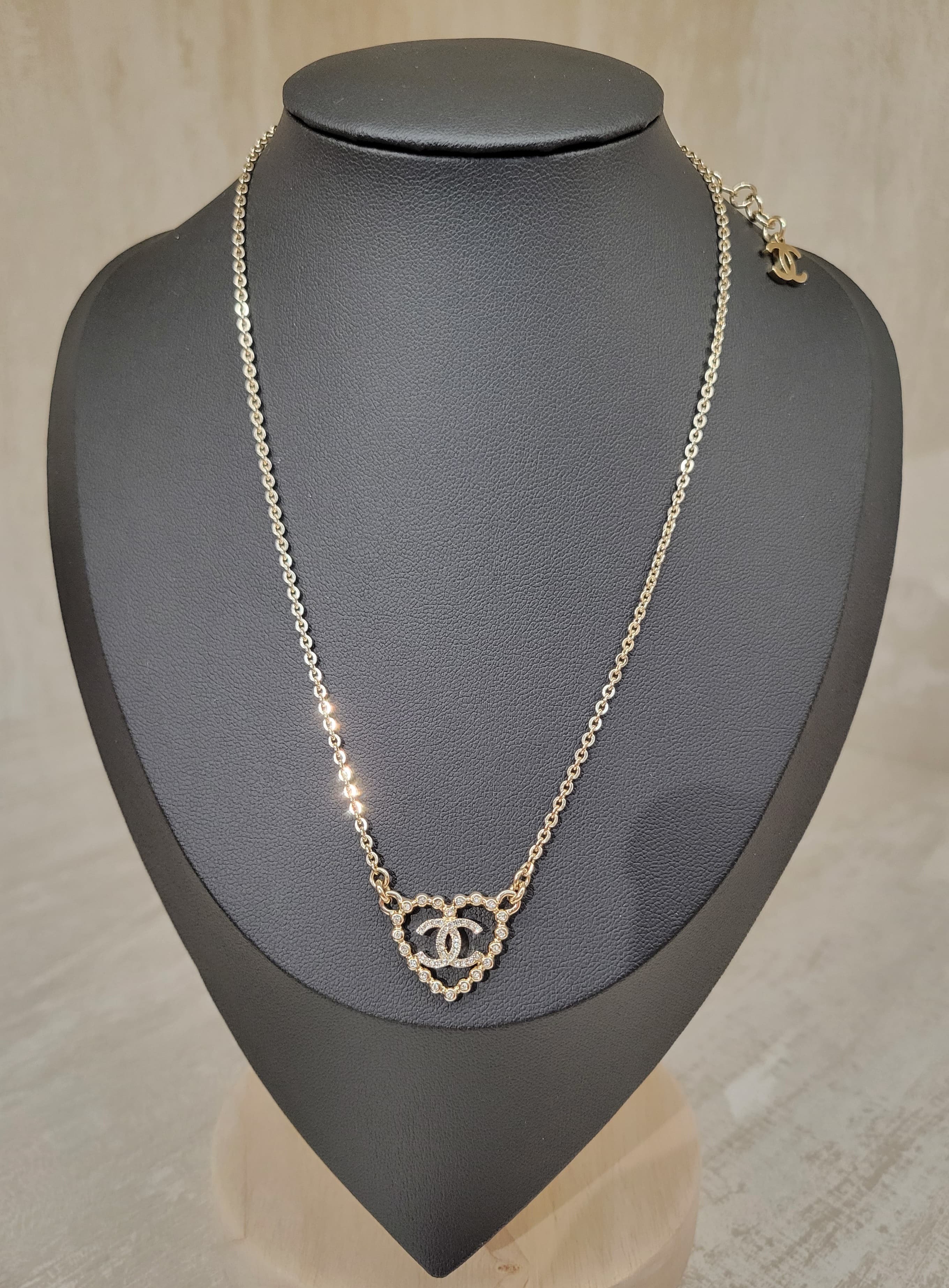 CHANEL ABF459 NECKLACE HEART WITH LOGO 40+6CM GOLD