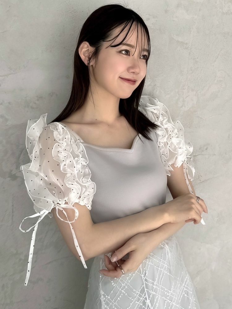 [SALE] Dazzlin Shoulder volume frill cut pullover