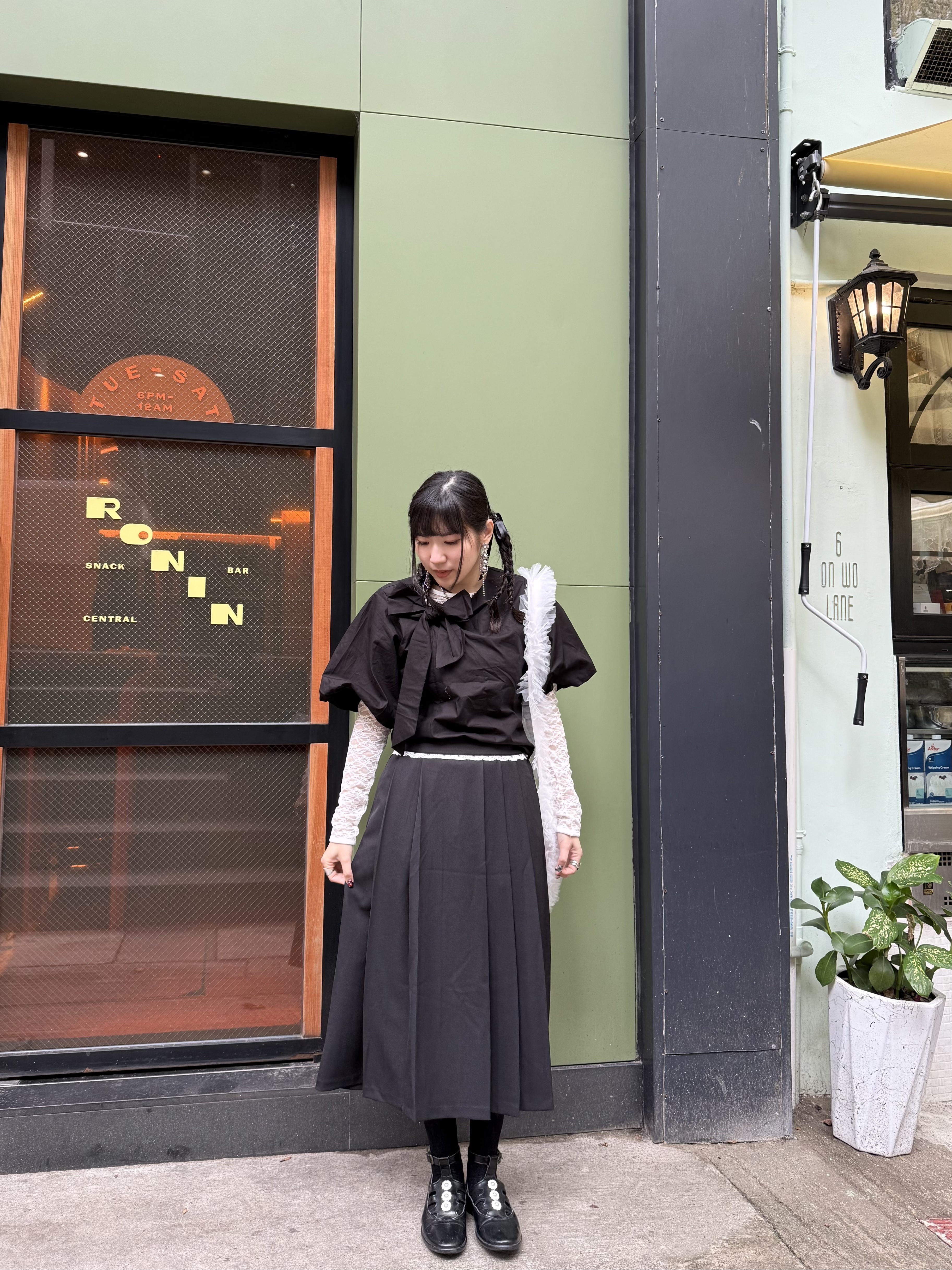 [兩色入]LACE邊西裝百褶中長SK( Black )