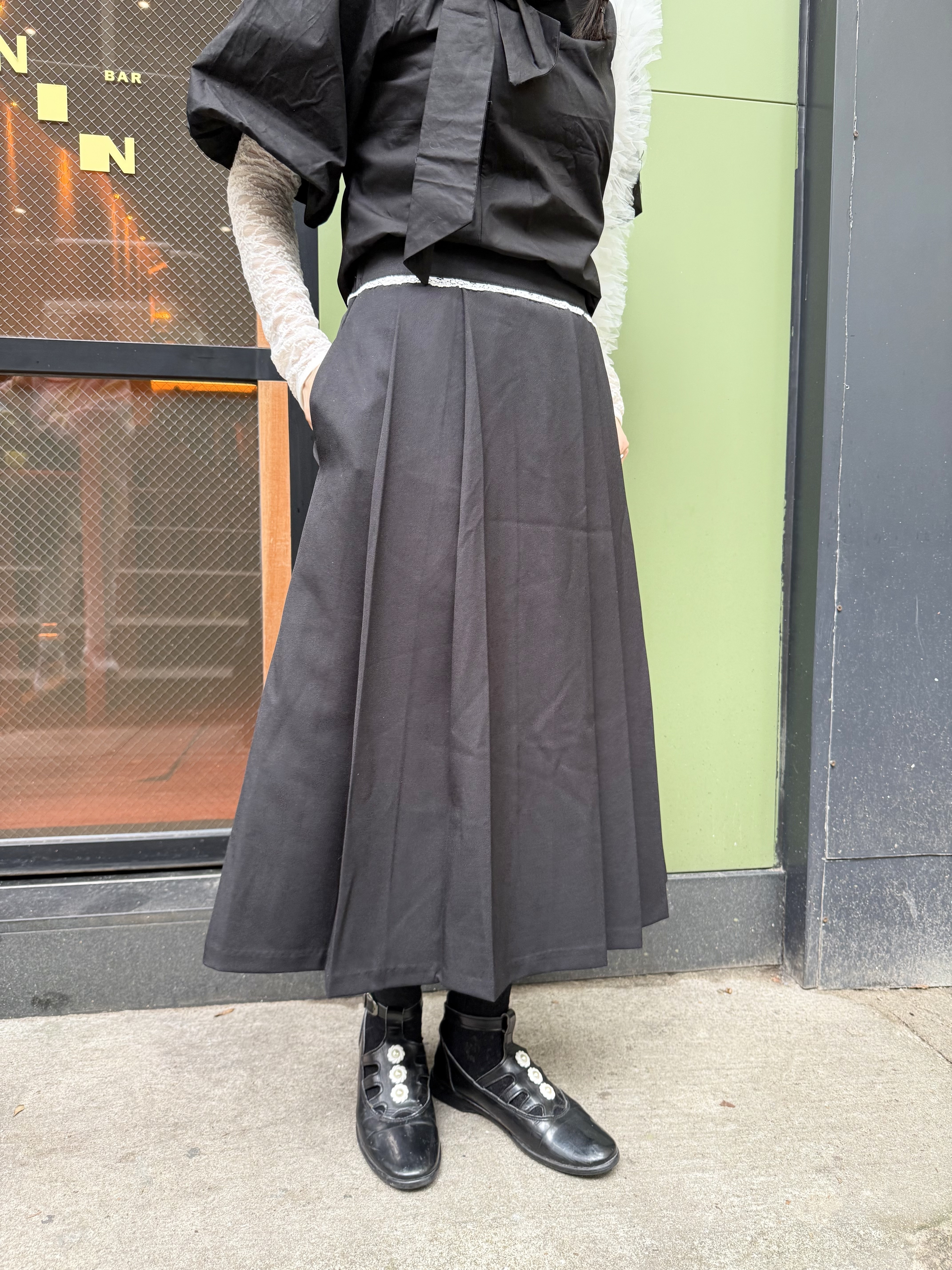 [兩色入]LACE邊西裝百褶中長SK( Black )