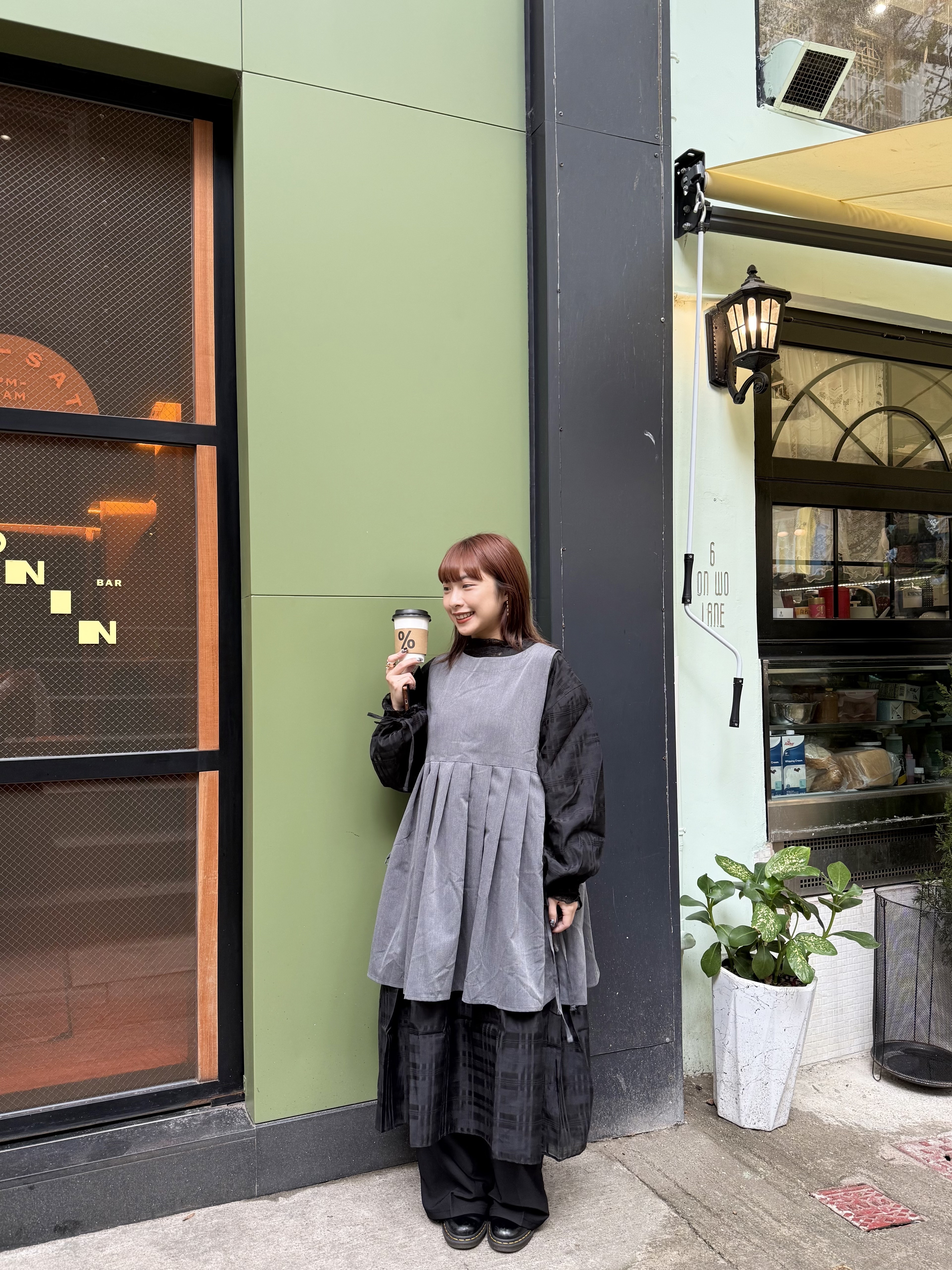 西裝百褶布蝴蝶結外撘