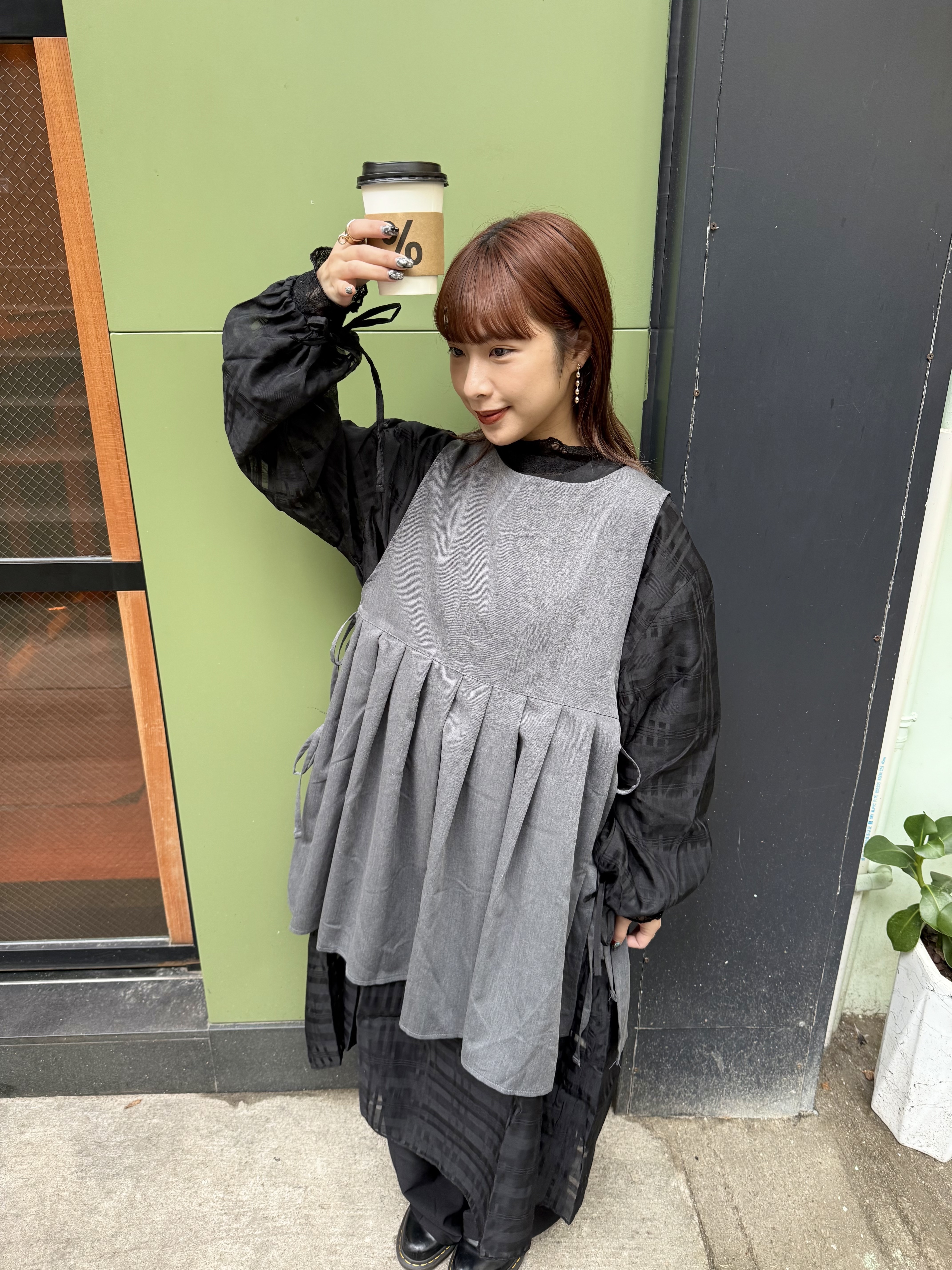 西裝百褶布蝴蝶結外撘