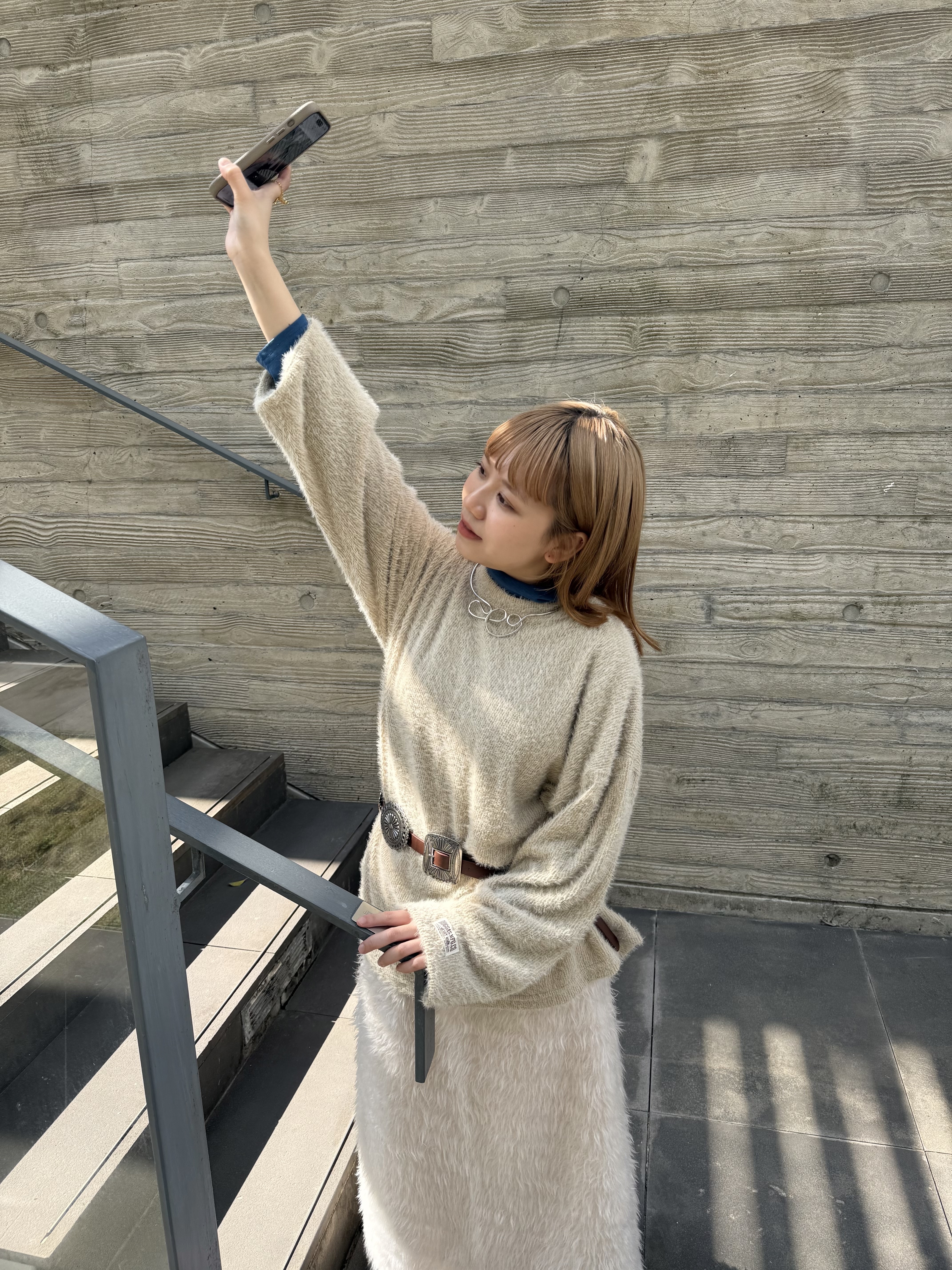 薄款毛毛圓領小寬鬆top