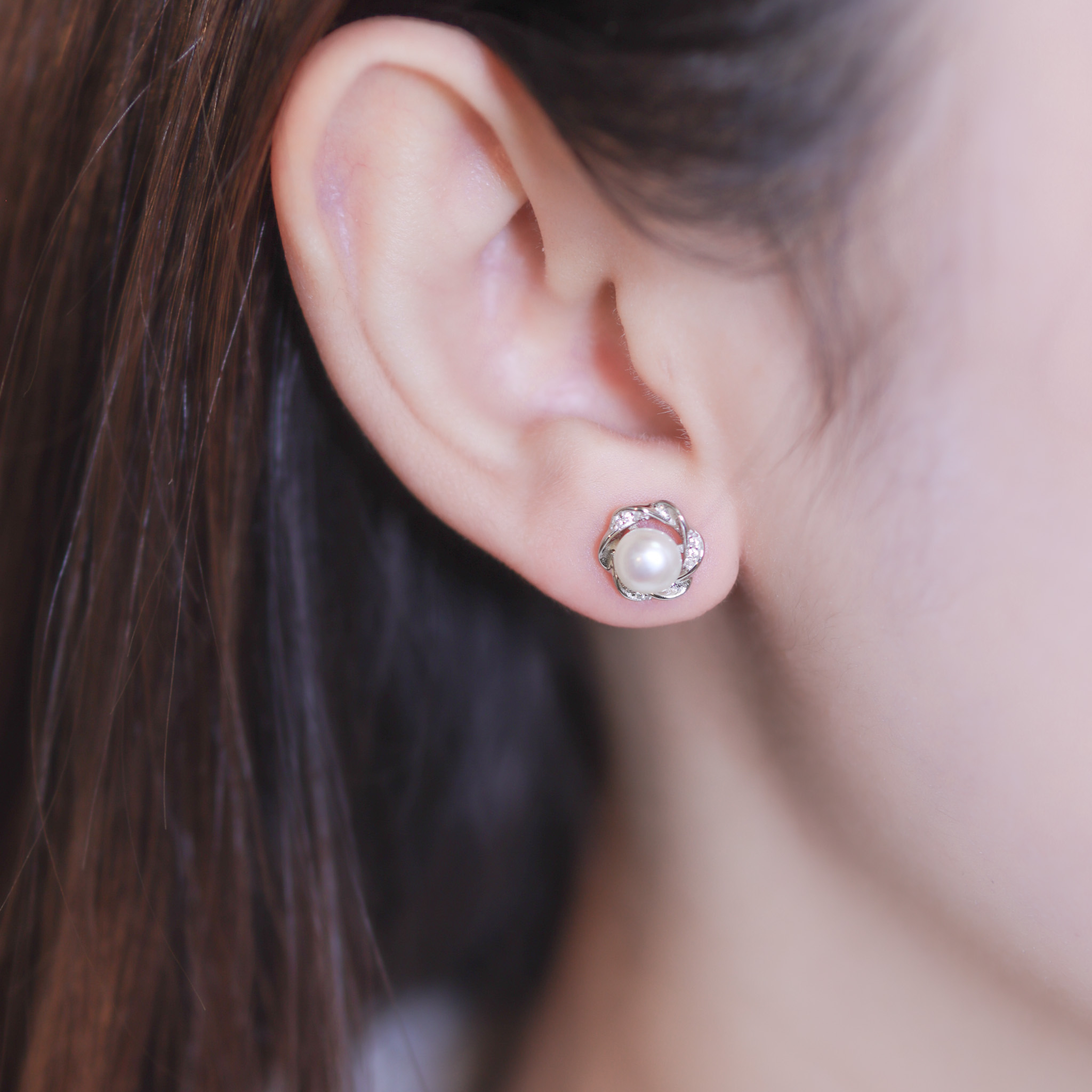 | 925純銀・白金・珍珠 | 花漾的珍貴耳環 | EA0918 |