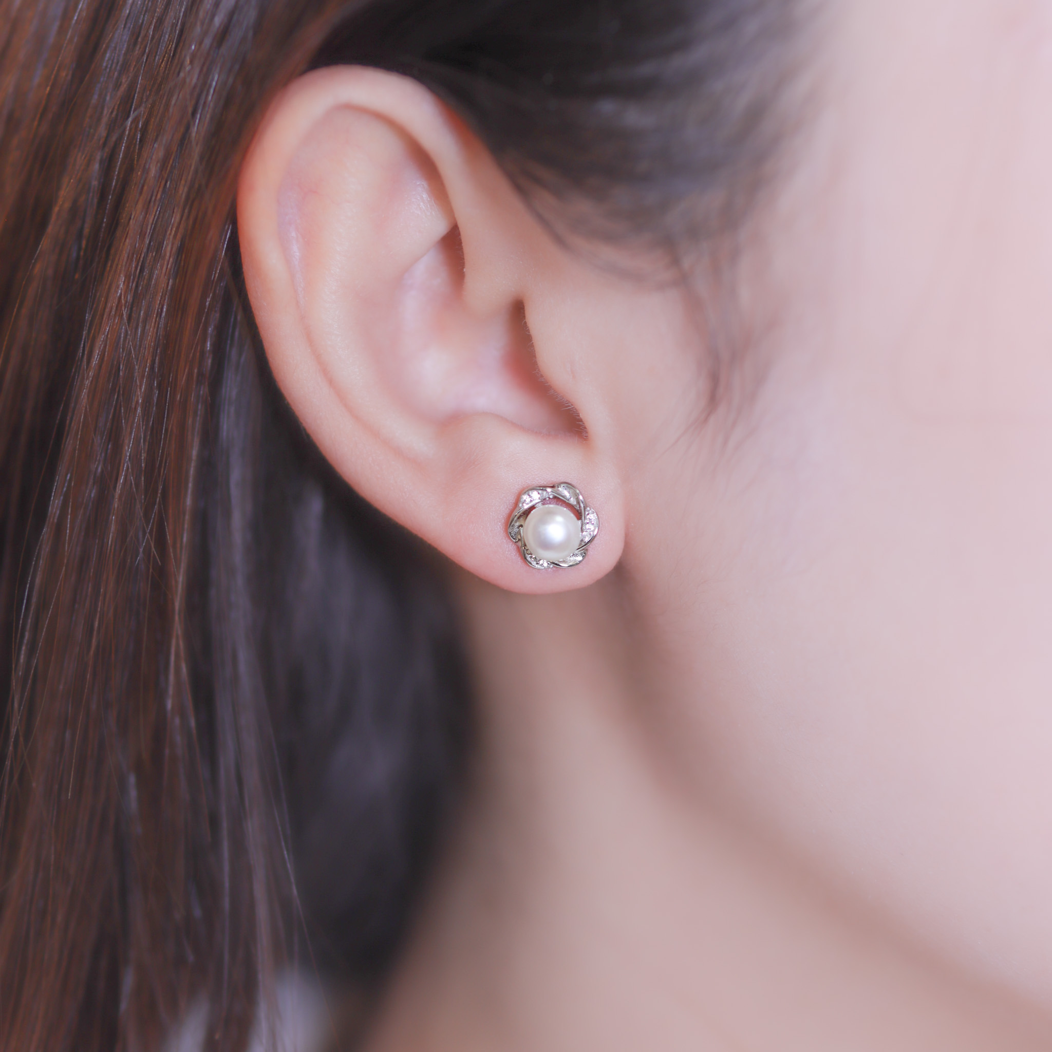 | 925純銀・白金・珍珠 | 花漾的珍貴耳環 | EA0918 |