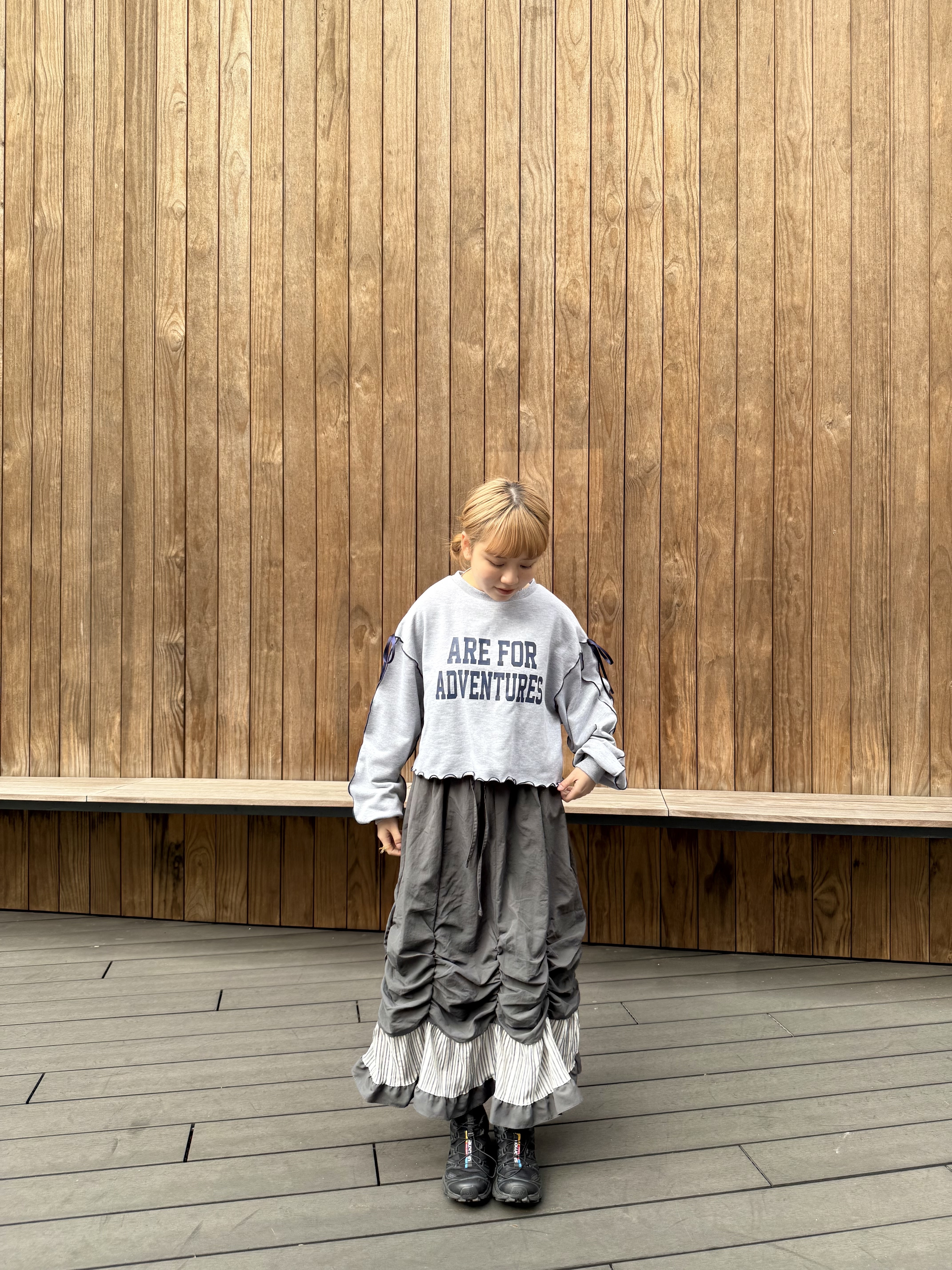 可愛運動風字母短版衛衣