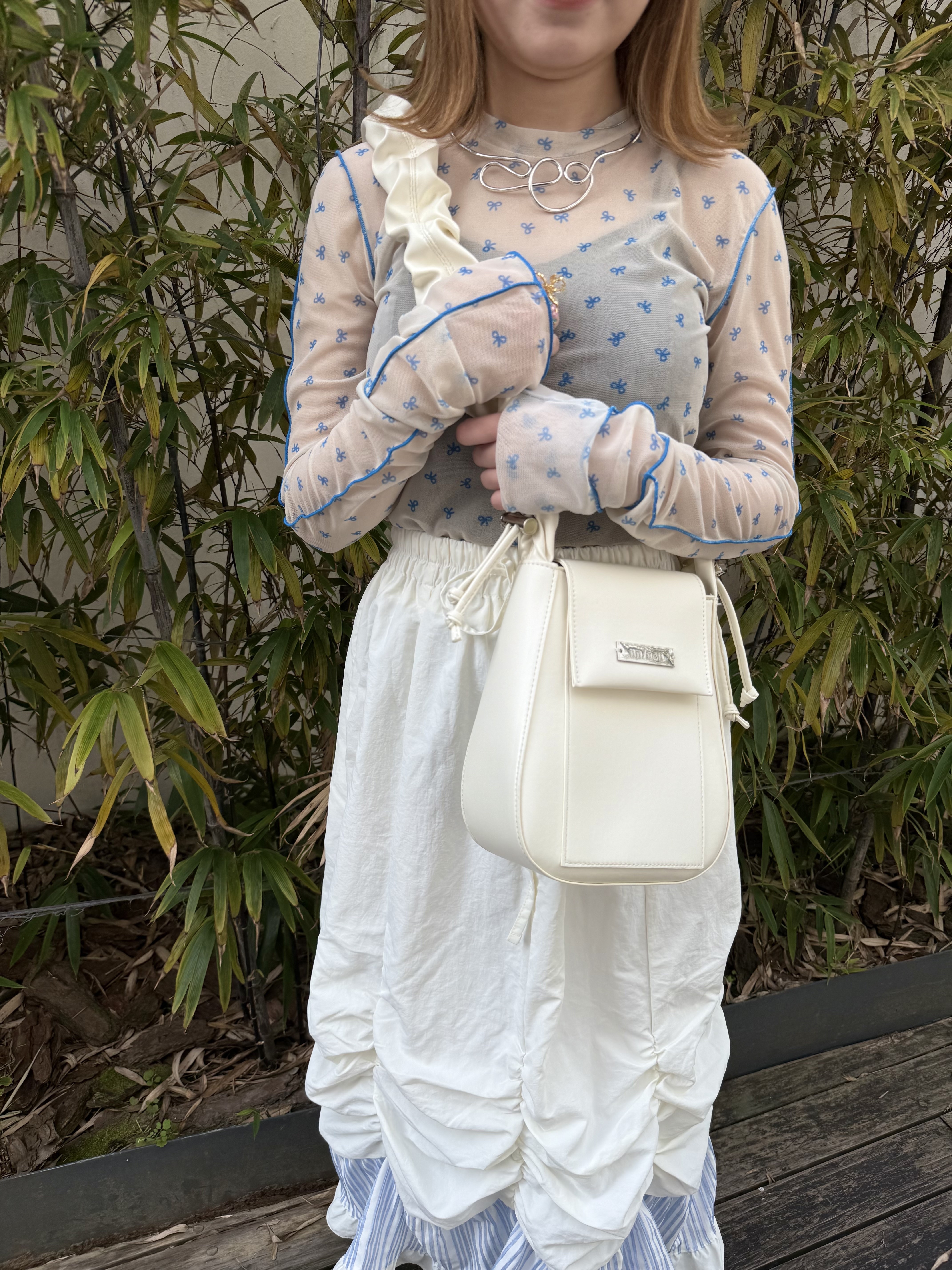 日系撞色蝴蝶結紗紗短TOP