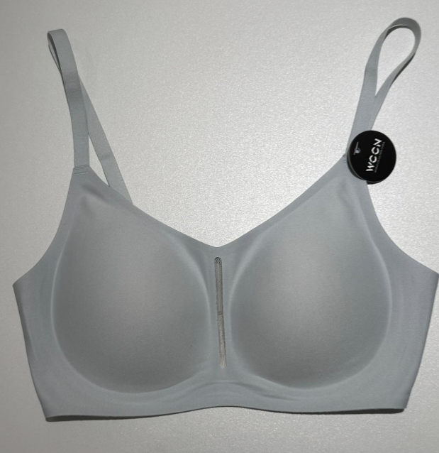 1 (BB42) LIGHT BLUE BRA - L SIZE (CUP C&D)