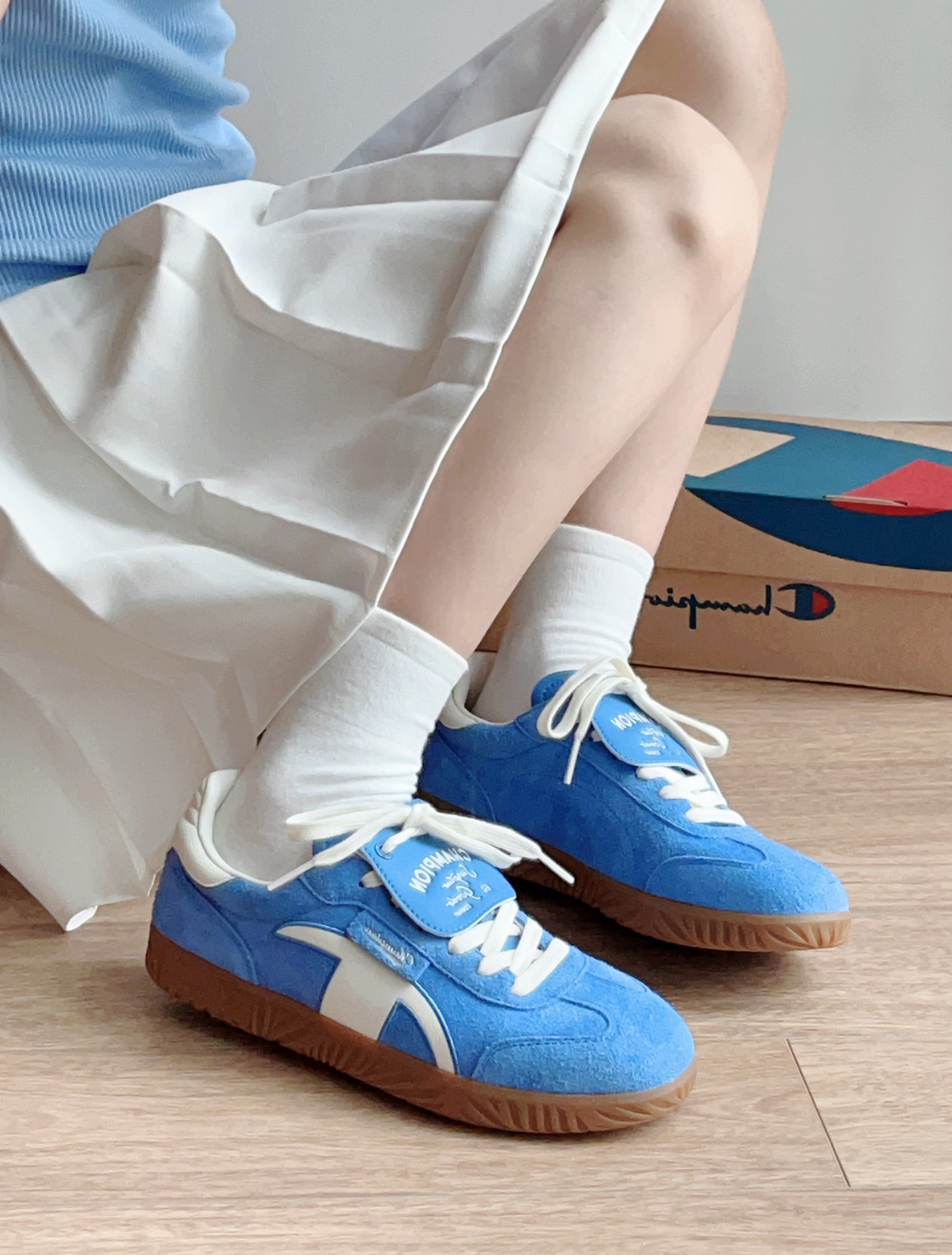 Champion Champ T-trainer 藍白色 翻蓋鞋舌 學院風 皮革 復古 德訓鞋 板鞋 U4CFCTW14M1/預購