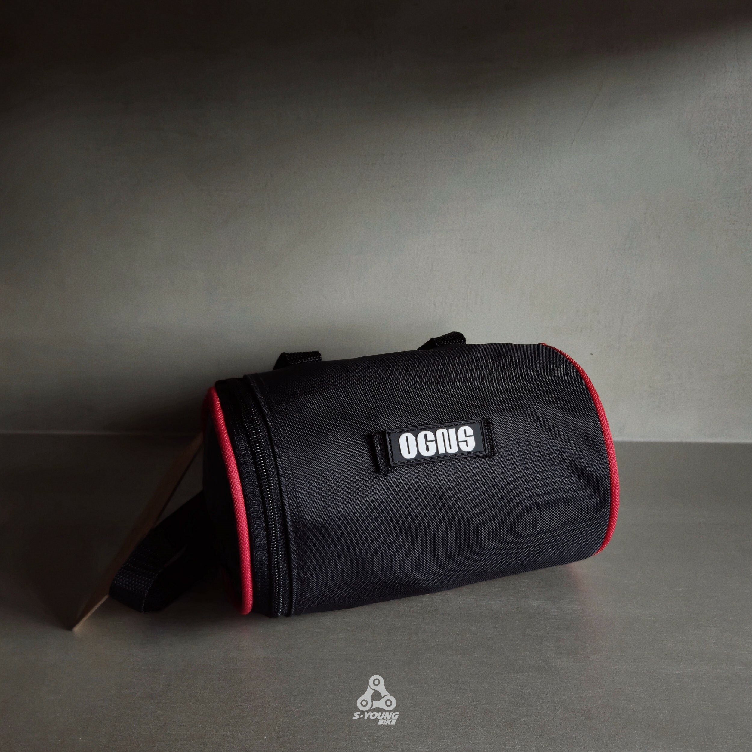 現貨全新【O-GNS】可摺疊收納攜車袋 / 黑