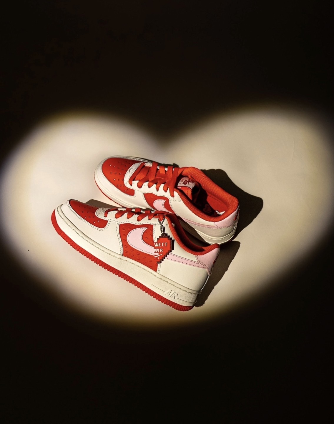 預購 NIKE AIR FORCE 1 GS 'Valentine's Day' 情人節限定