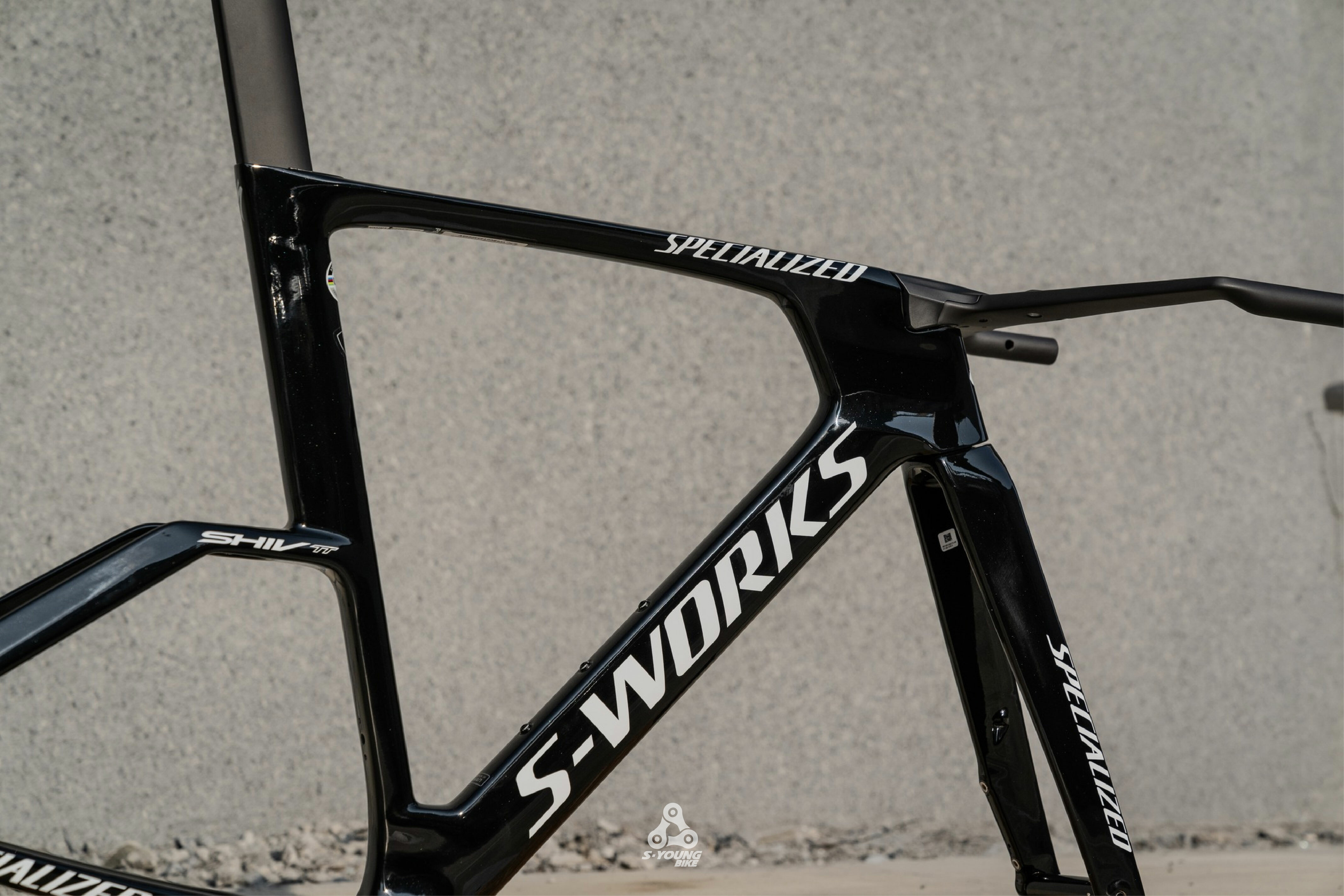 新色【Specialized】S-Works Shiv TT 三鐵車車架組 / 亮面黑