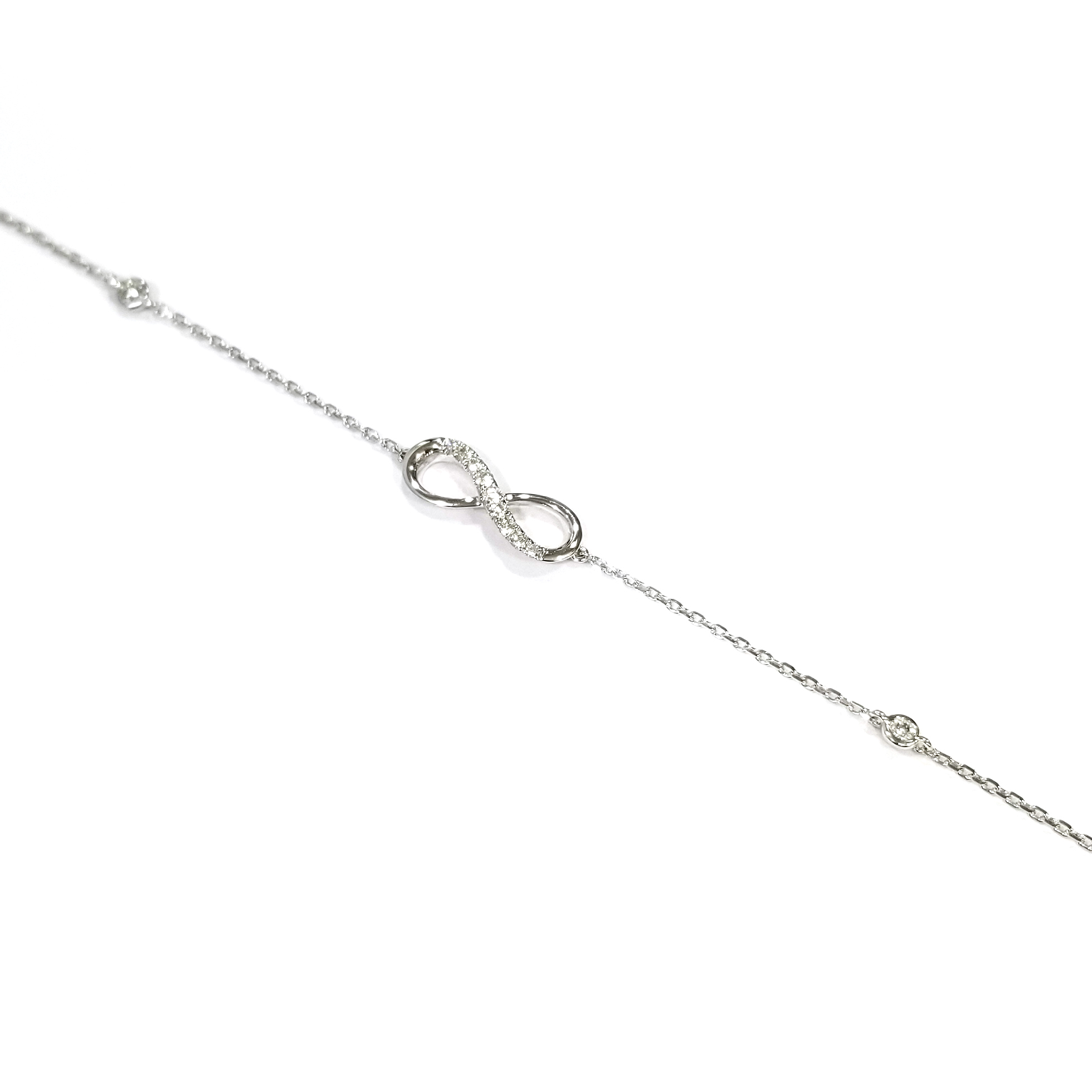 18K白金天然鑽石8字手鏈