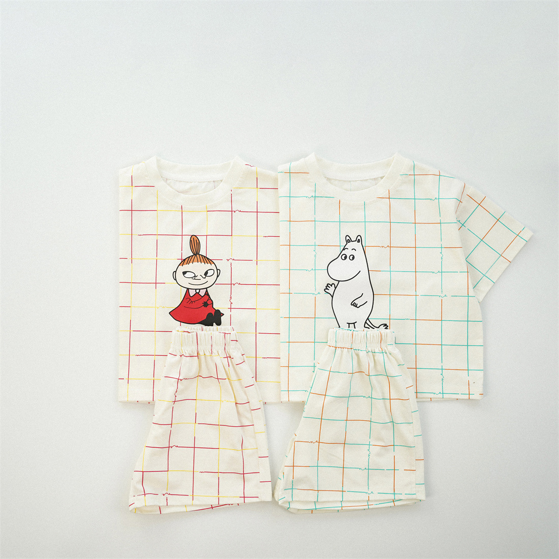 𝐌𝐨𝐨𝐦𝐢𝐧 娒明一族 格仔套裝