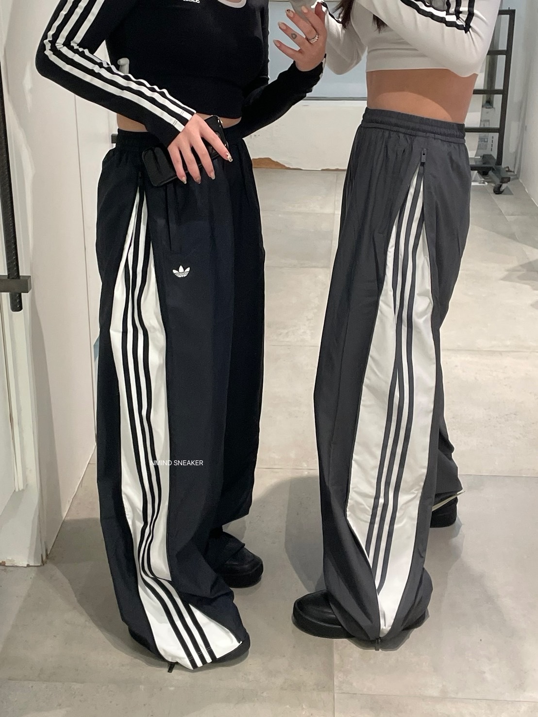 Adidas Originals 巴黎世家平替款 拉鍊三線鬆緊寬褲  黑色/灰色