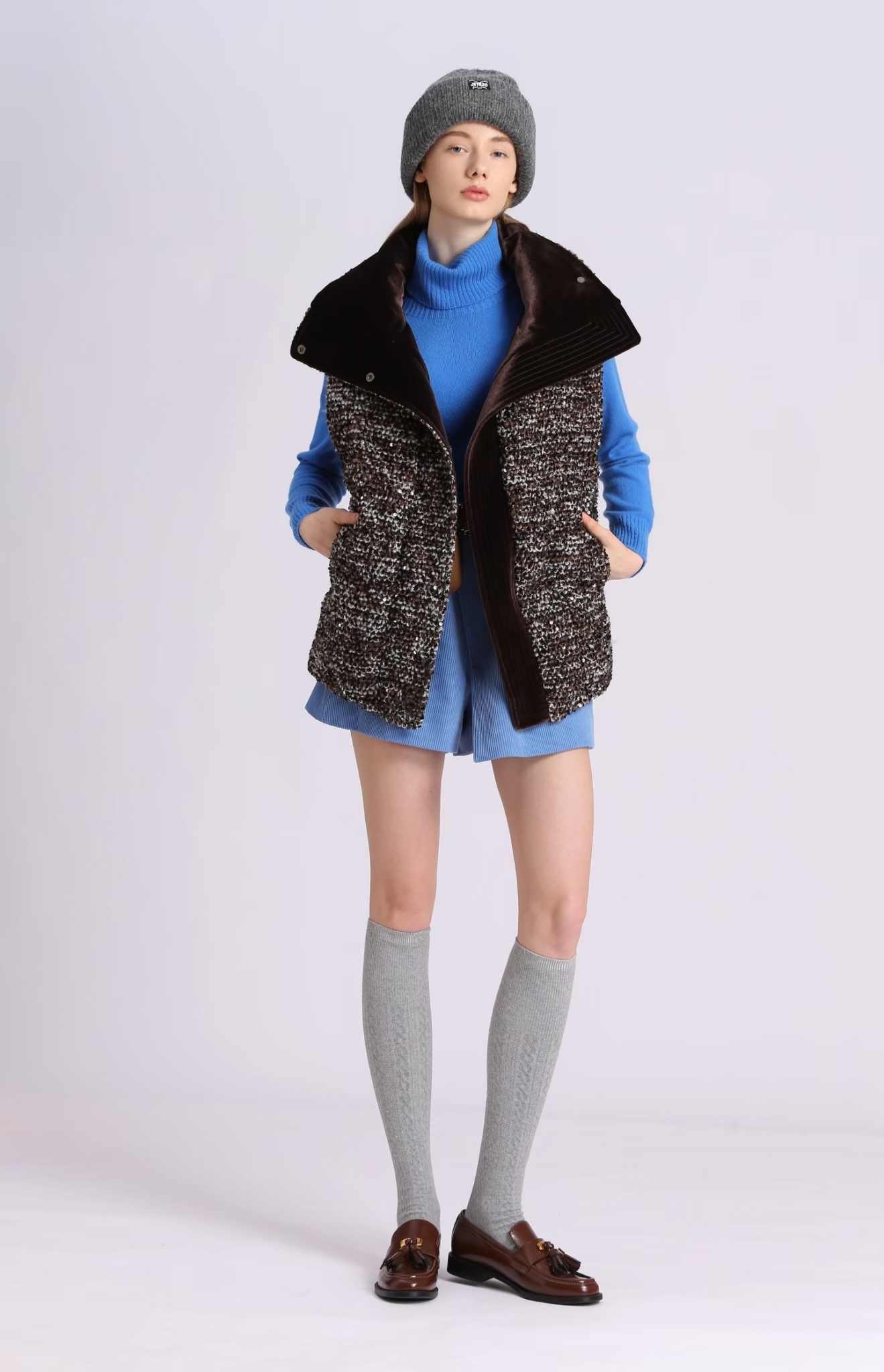 BD15106Y1 霧褐高領亮片粗花呢無袖羽絨背心 (鵝絨)*