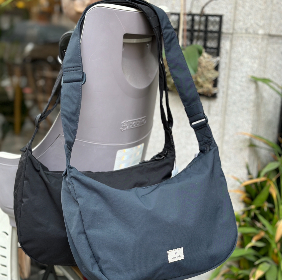 【現貨】snow peak Softwill Hobo Bag 半月肩背包 半月包 S25ZWFCB24