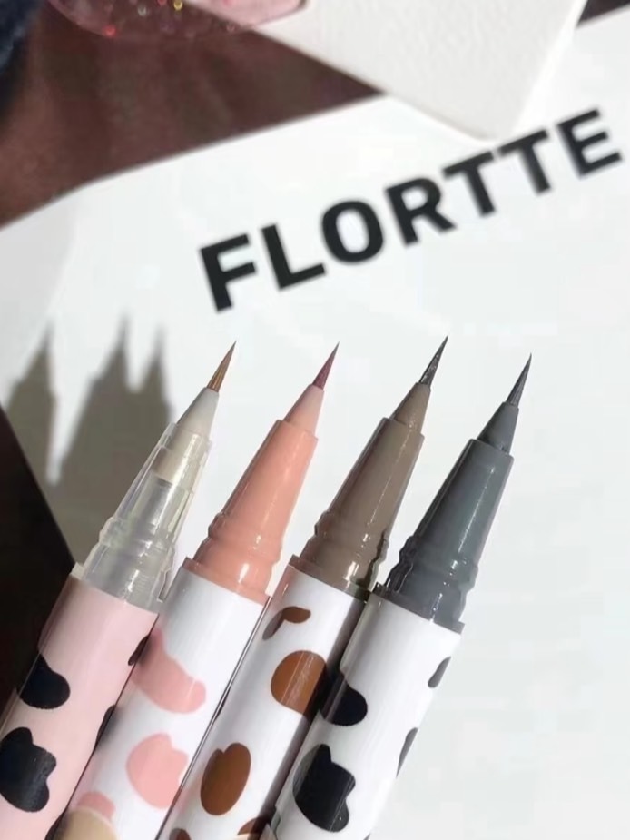 預購 FLORTTE 花洛莉亞  哇塞好細眼線液筆