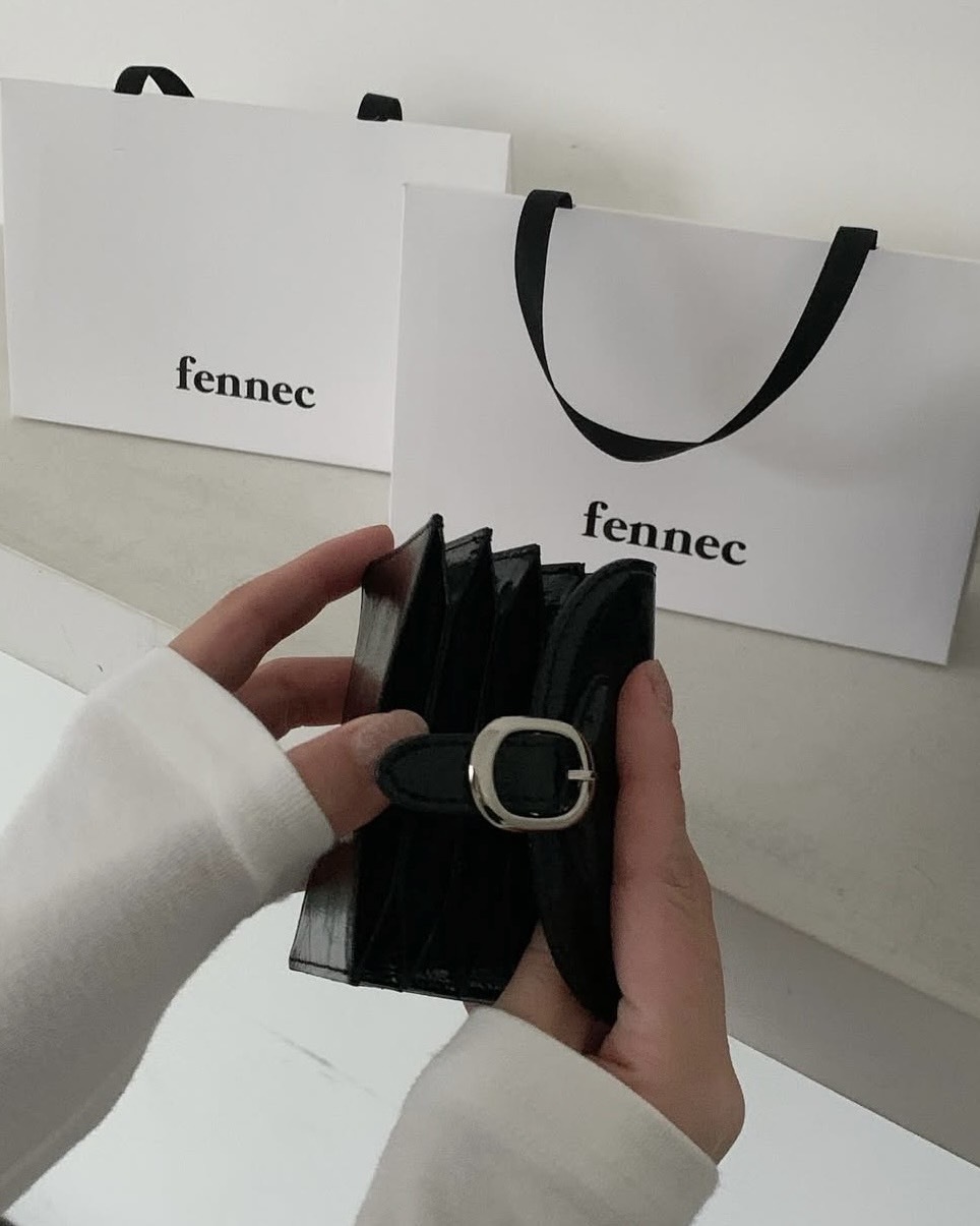 【現貨】FENNEC HEARTY 牛皮 折疊 翻蓋錢包 短夾 愛心扣 圓扣