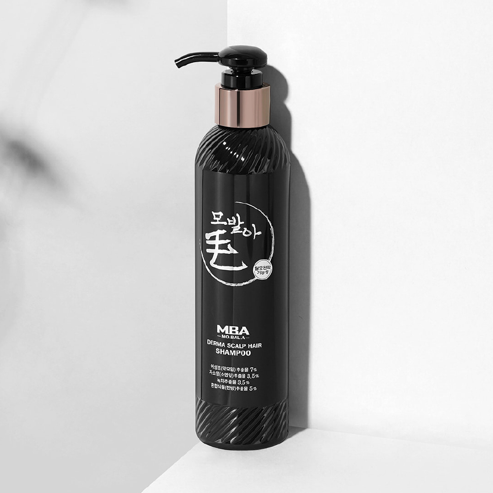 Daycell MBA 魚腥草洗髮精 230ml