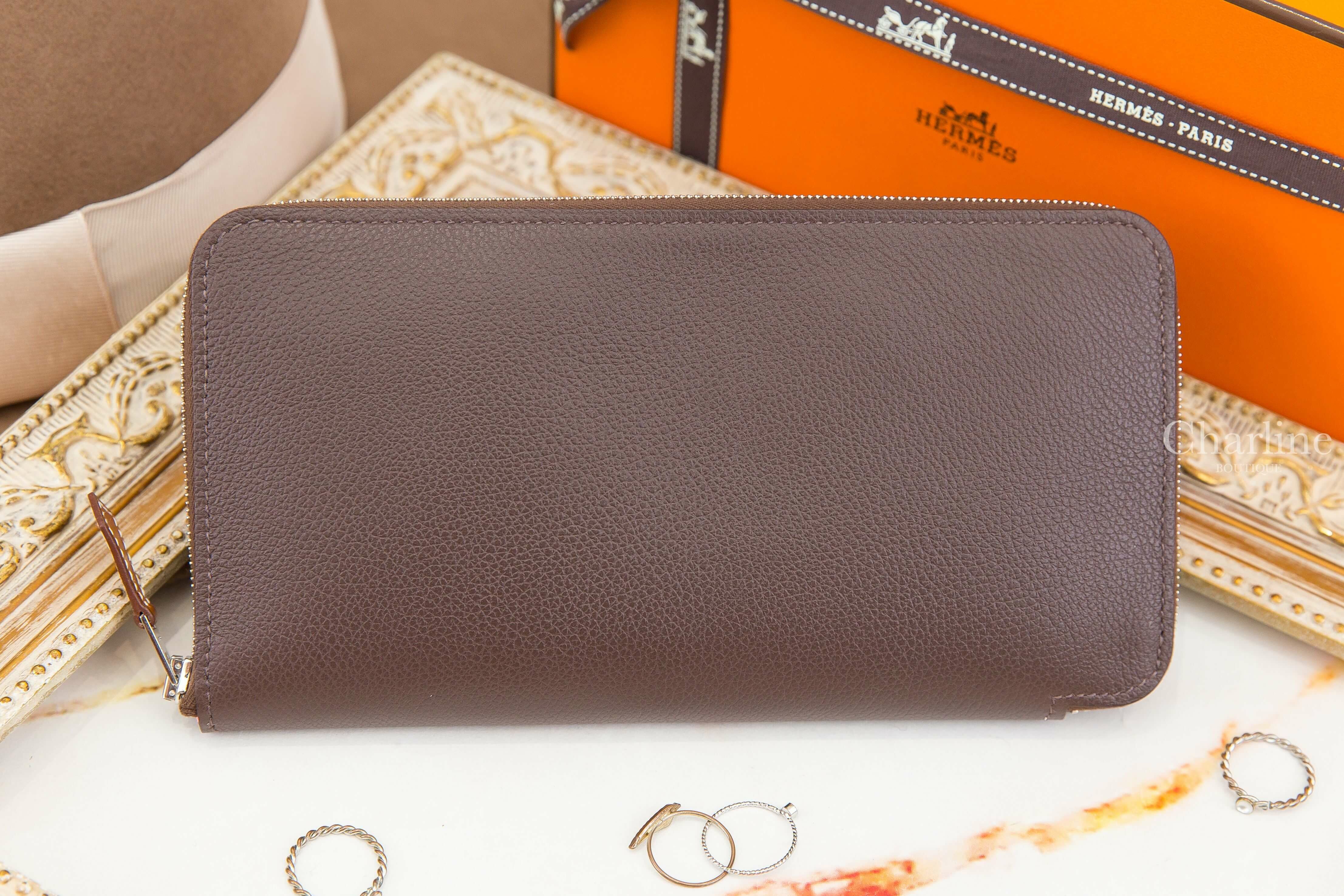 Hermès Silk'in Classique Long Wallet 44 Moka Evercolor 摩卡色絲巾長夾-Charline Boutique 精品代購