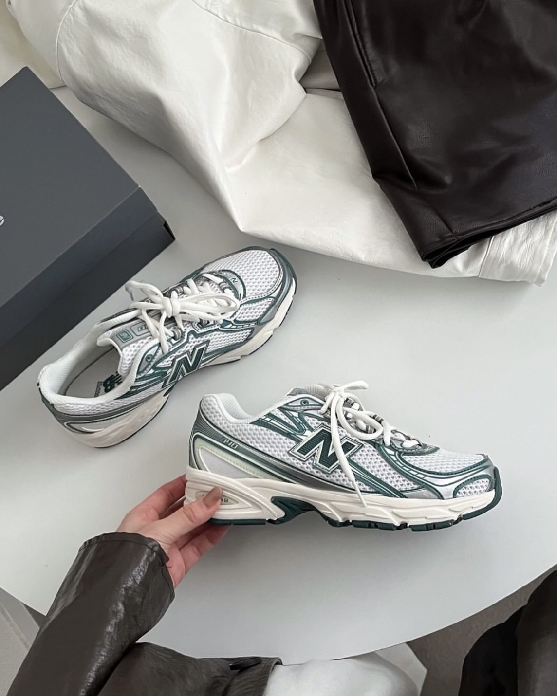 <金針菇同款🌟> NEW BALANCE 740 森林綠